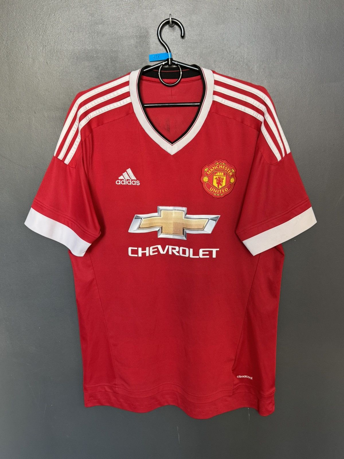 Adidas Manchester United 15/16 Home Memphis Depay Football Jersey Size US L / EU 52-54 / 3 - 2 Thumbnail