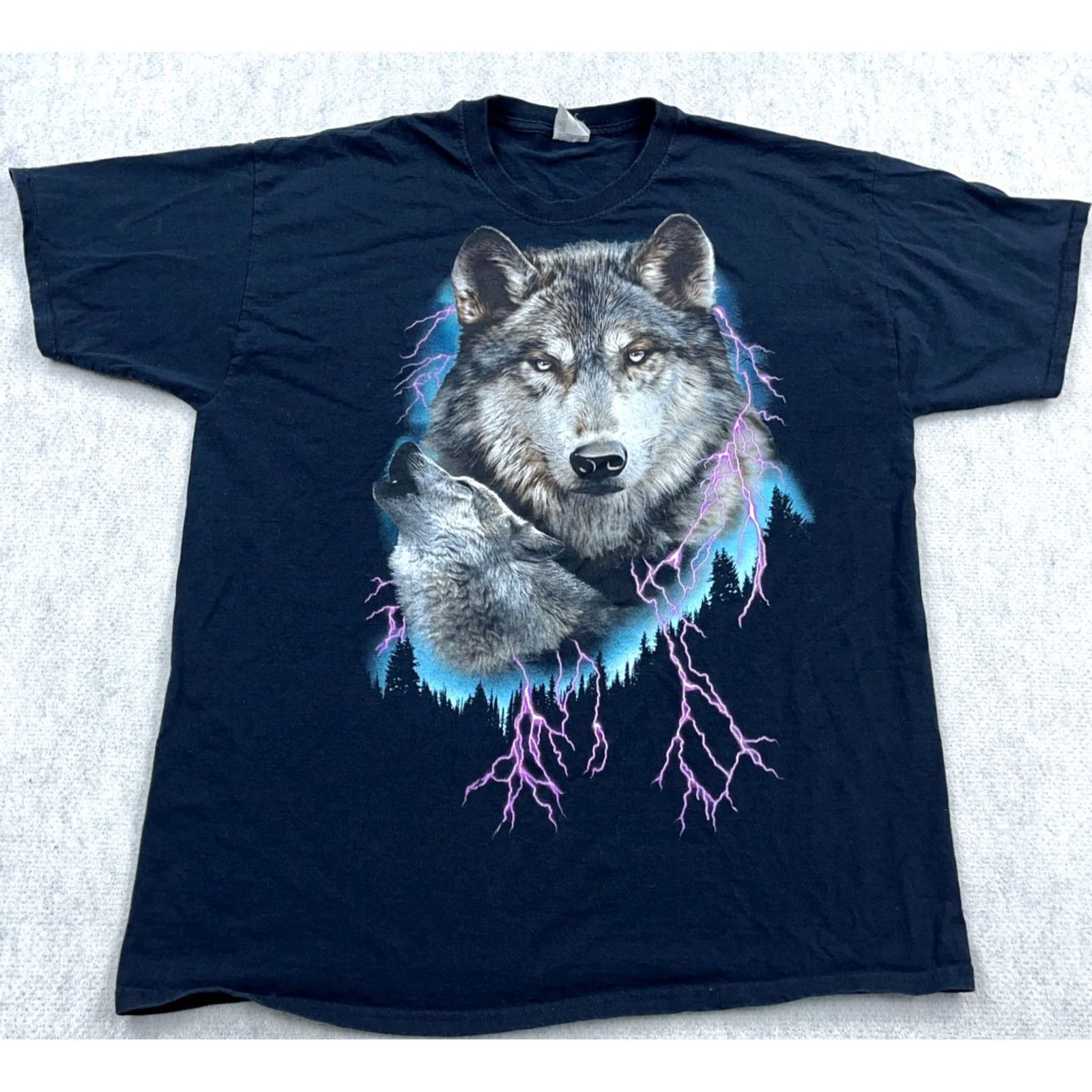 Gildan VINTAGE Gildan T-Shirt Men XL Black Nature Graphic Print Biker Motorcycle Wolf 80s Retro Skull Thunder Lightning Shirt XS? Size US XL / EU 56 / 4 - 2 Thumbnail