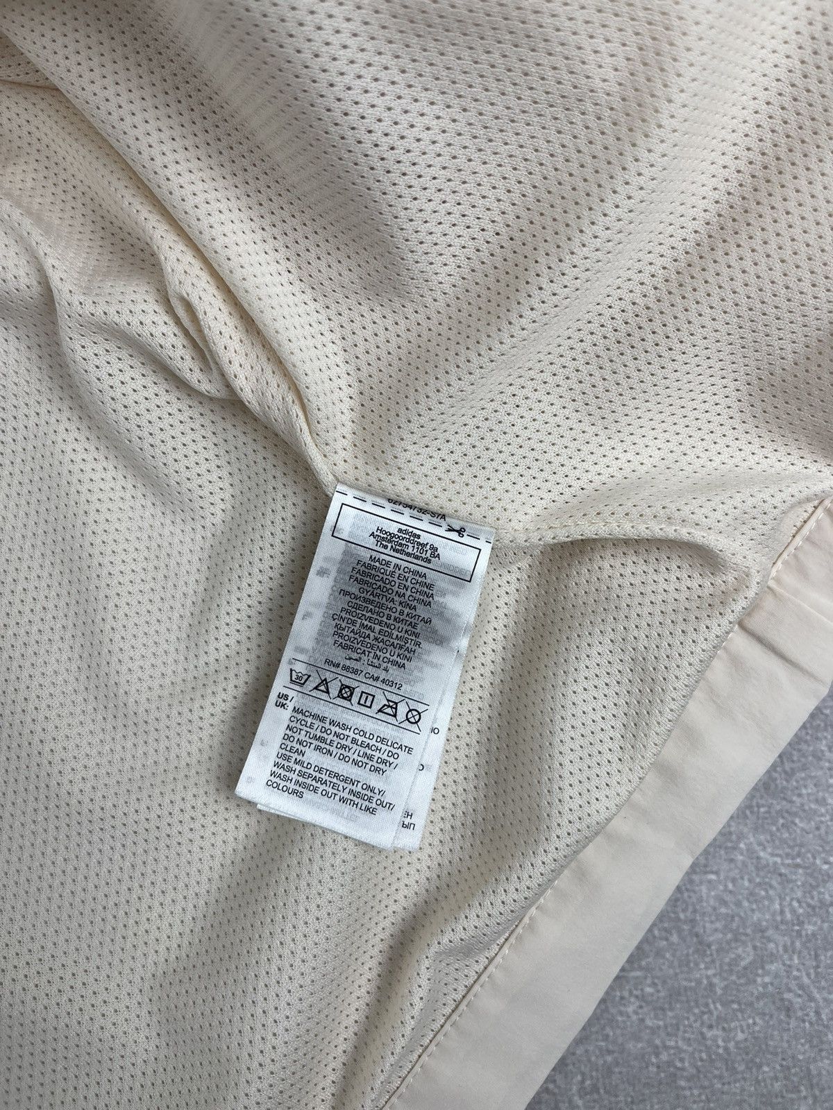 Adidas Adidas Windbreaker Jacket White Men’s Size M Size US M / EU 48-50 / 2 - 8 Thumbnail