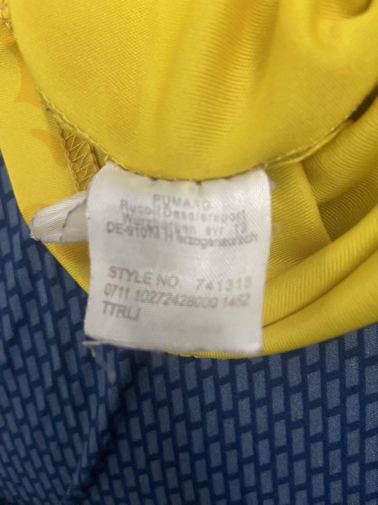Puma Cameroon 2014 World Cup Away Jersey Size US XL / EU 56 / 4 - 4 Thumbnail