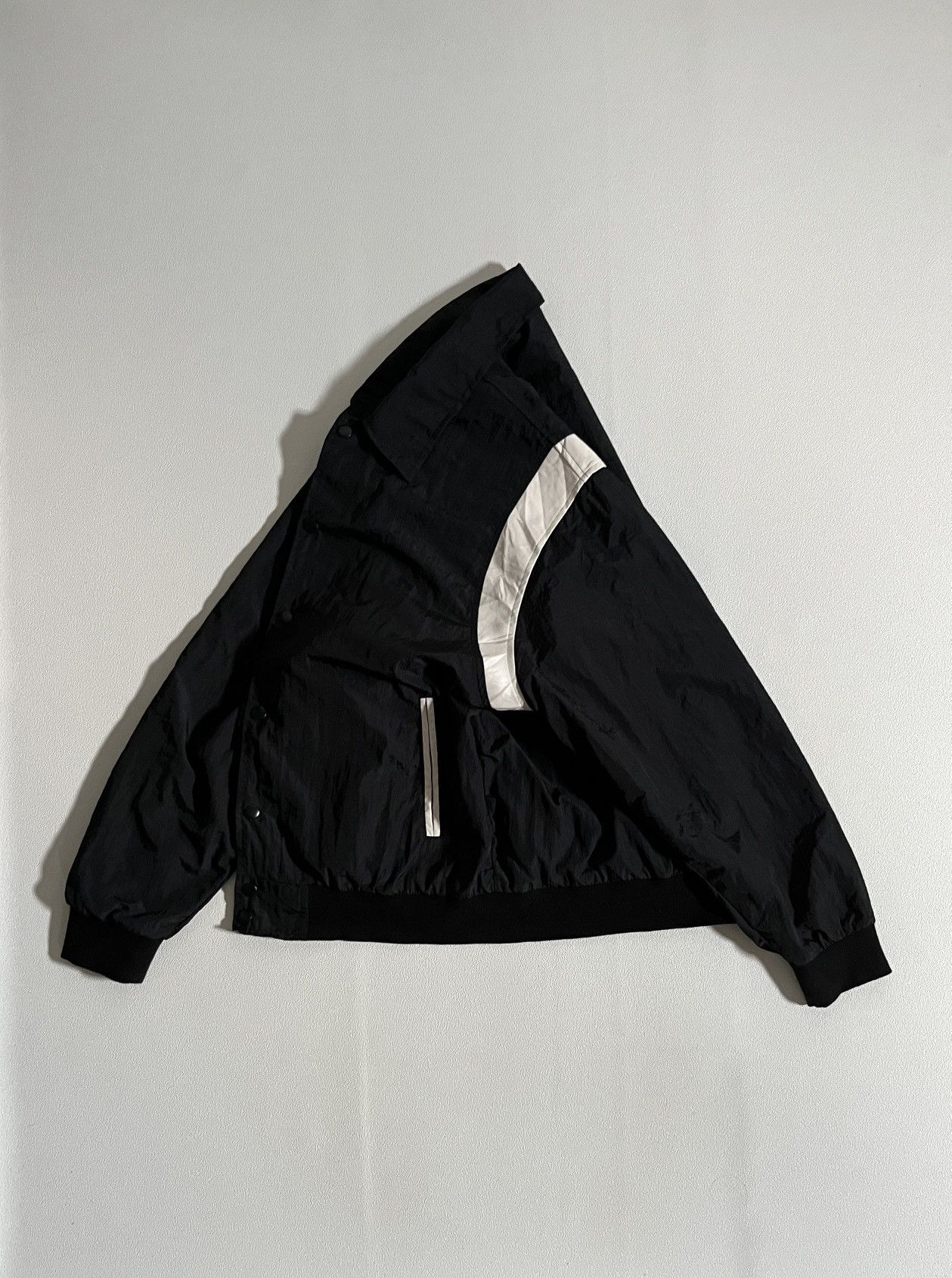 Beams Plus Rogermoore Lightweight Varsity Windbreaker Jacket Black Size US L / EU 52-54 / 3 - 3 Thumbnail