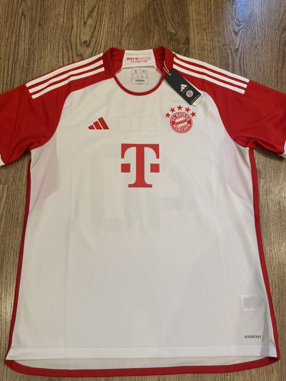 BAYERN MÜNICH 2023 2024 HOME FOOTBALL SHIRT SOCCER SIZE XL