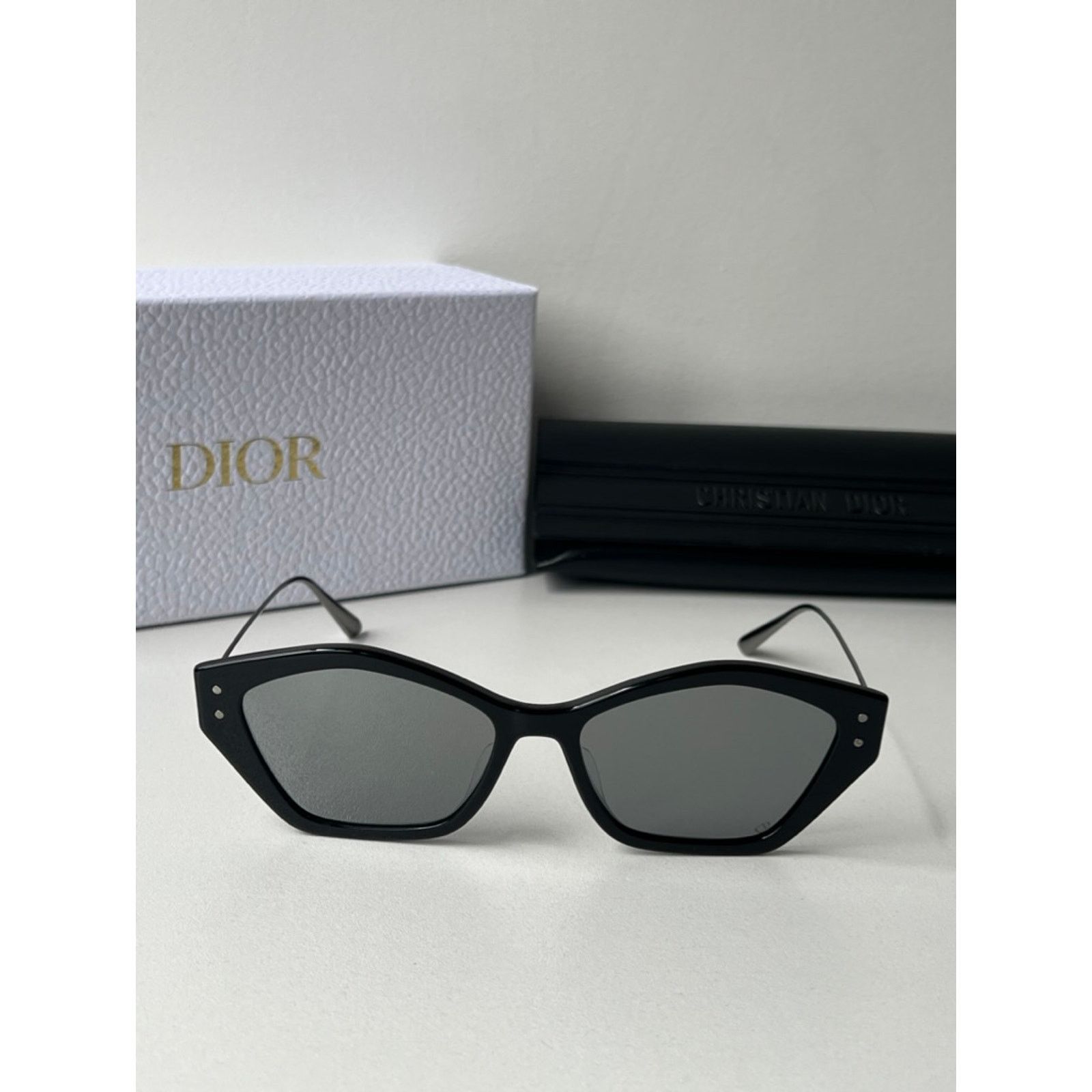Dior NEW Dior MissDior S1U Sunglasses in Black Silver Mirror Size ONE SIZE - 7 Thumbnail