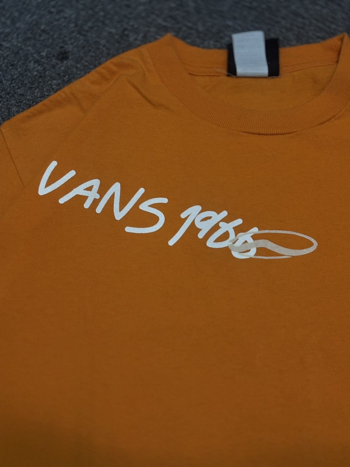 Vans Vans 1966 Graphic Tee – Orange Bright orange Vans 1966 Size US L / EU 52-54 / 3 - 3 Thumbnail