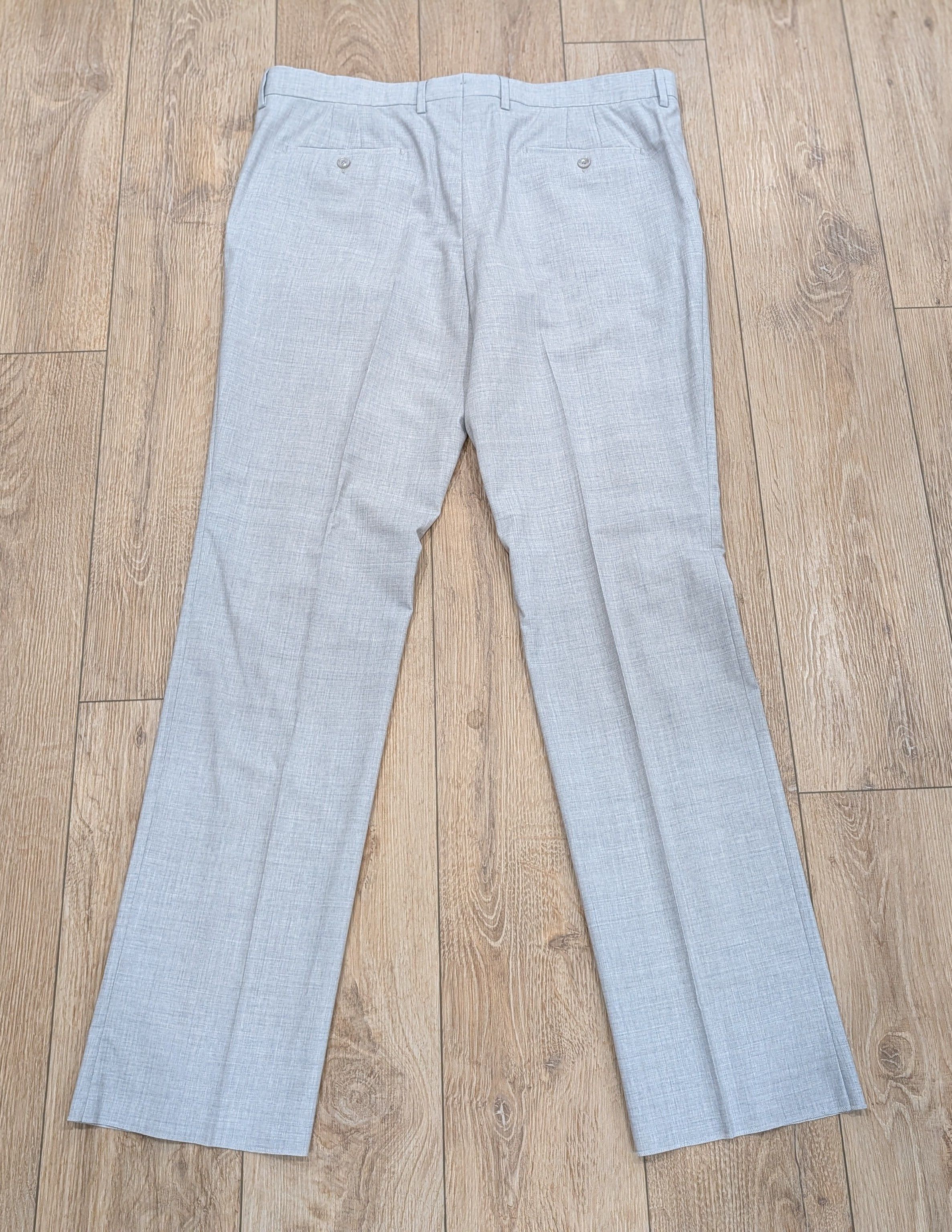 Burberry Burberry Straight Leg Wool Trousers Grey Taupe 52 US 36 Size US 36 / EU 52 - 3 Thumbnail