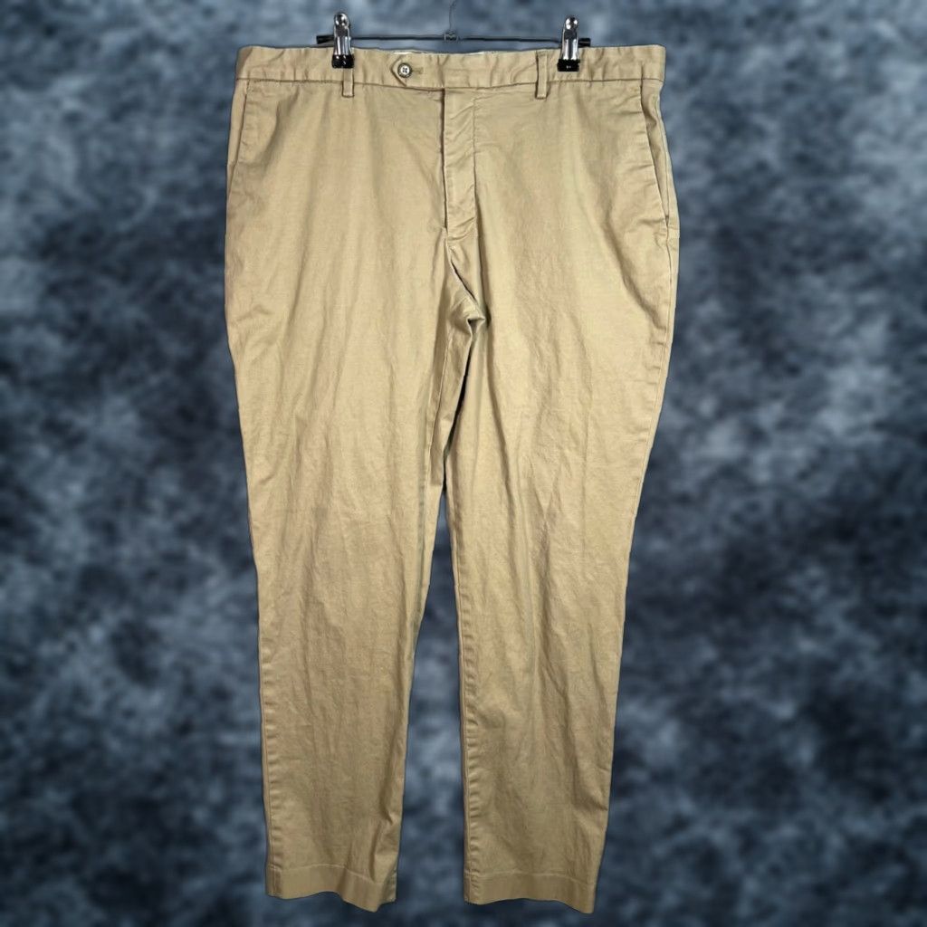J.Crew J. Crew Bowery Slim Fit Chino Pants Mens 36 x 32 Beige Cotton Blend Slim Straight 90s Preppy Mens Size US 36 / EU 52 - 1 Thumbnail
