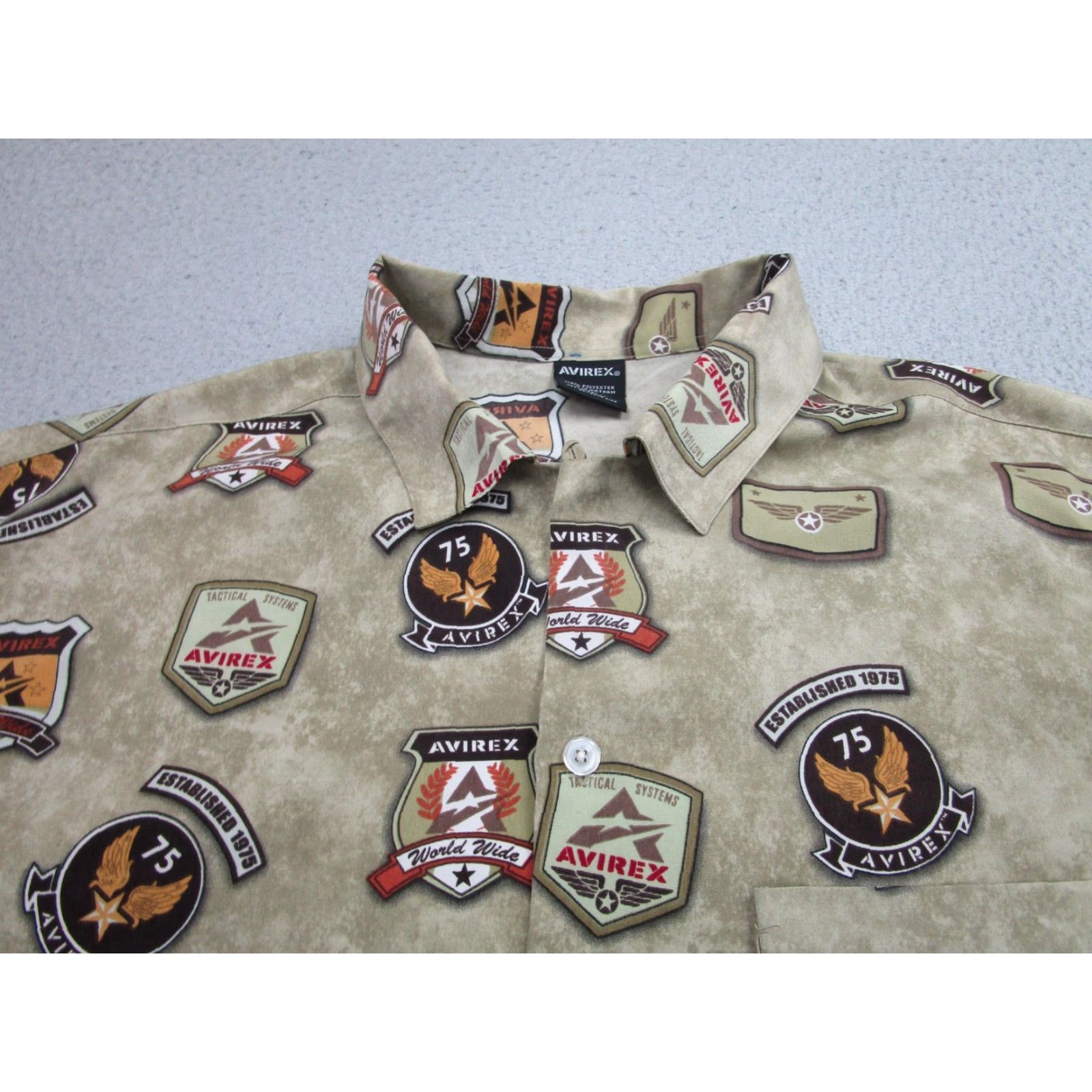 Avirex Avirex Shirt Mens XL Beige Short Sleeve Button Up Baggy Print y2k Polyester Size US XL / EU 56 / 4 - 3 Thumbnail