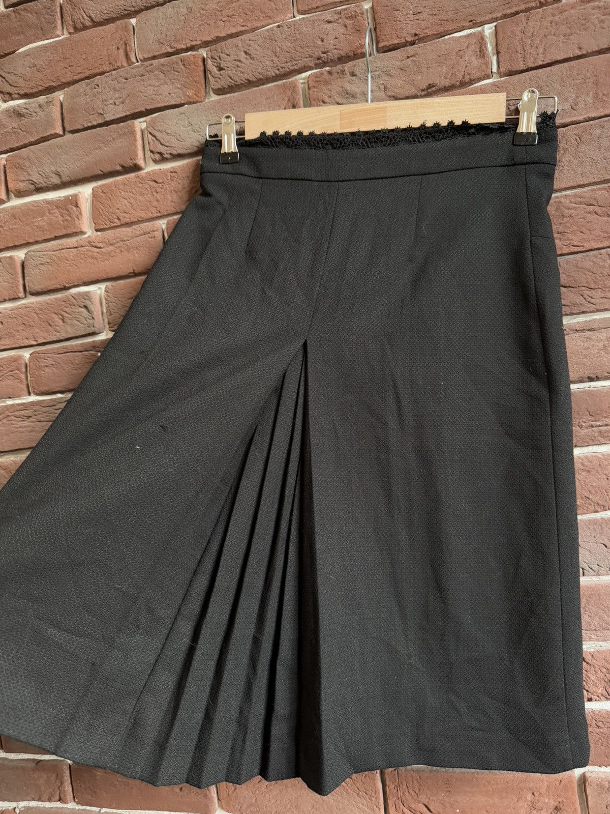 Dolce & Gabbana Dolce Gabbana Women’s Skirt Rare 40IT black hype Streetwear Size 27" / US 4 / IT 40 - 4 Thumbnail