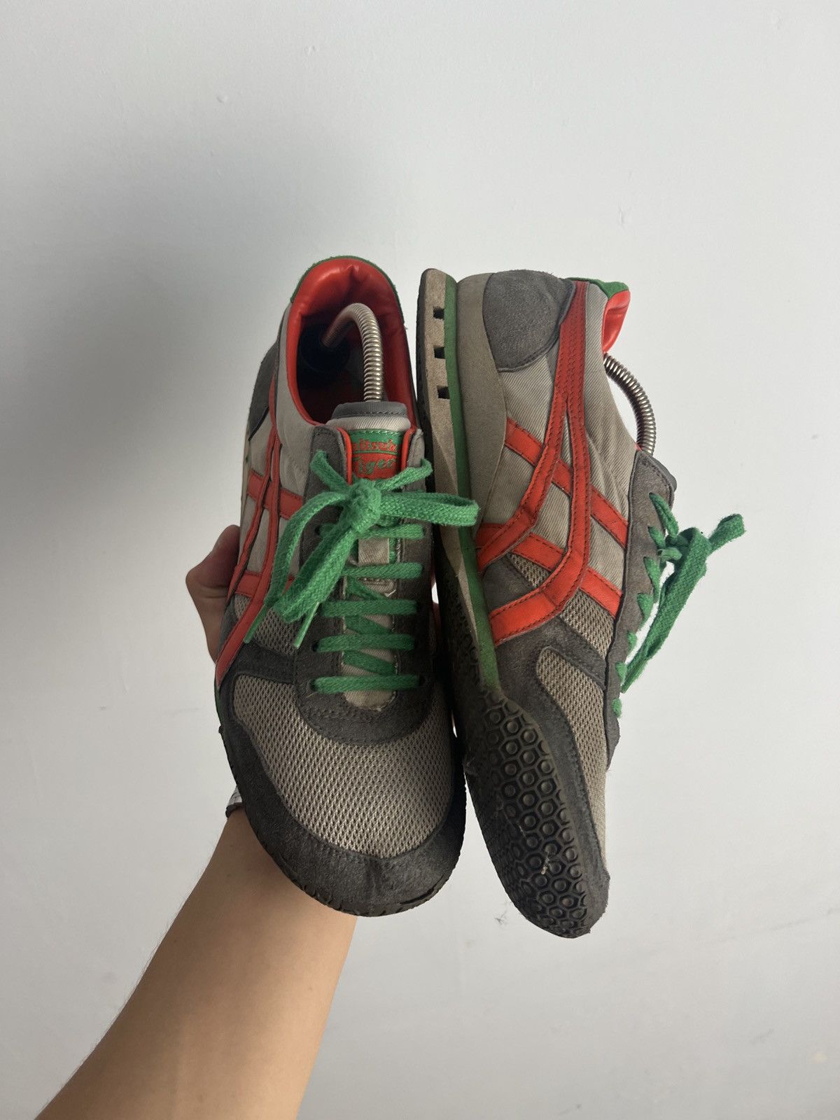 Asics 🔥Rare Vintage Asics Tiger Onitsuka Sneakers shoes Size US 10 / EU 43 - 4 Thumbnail