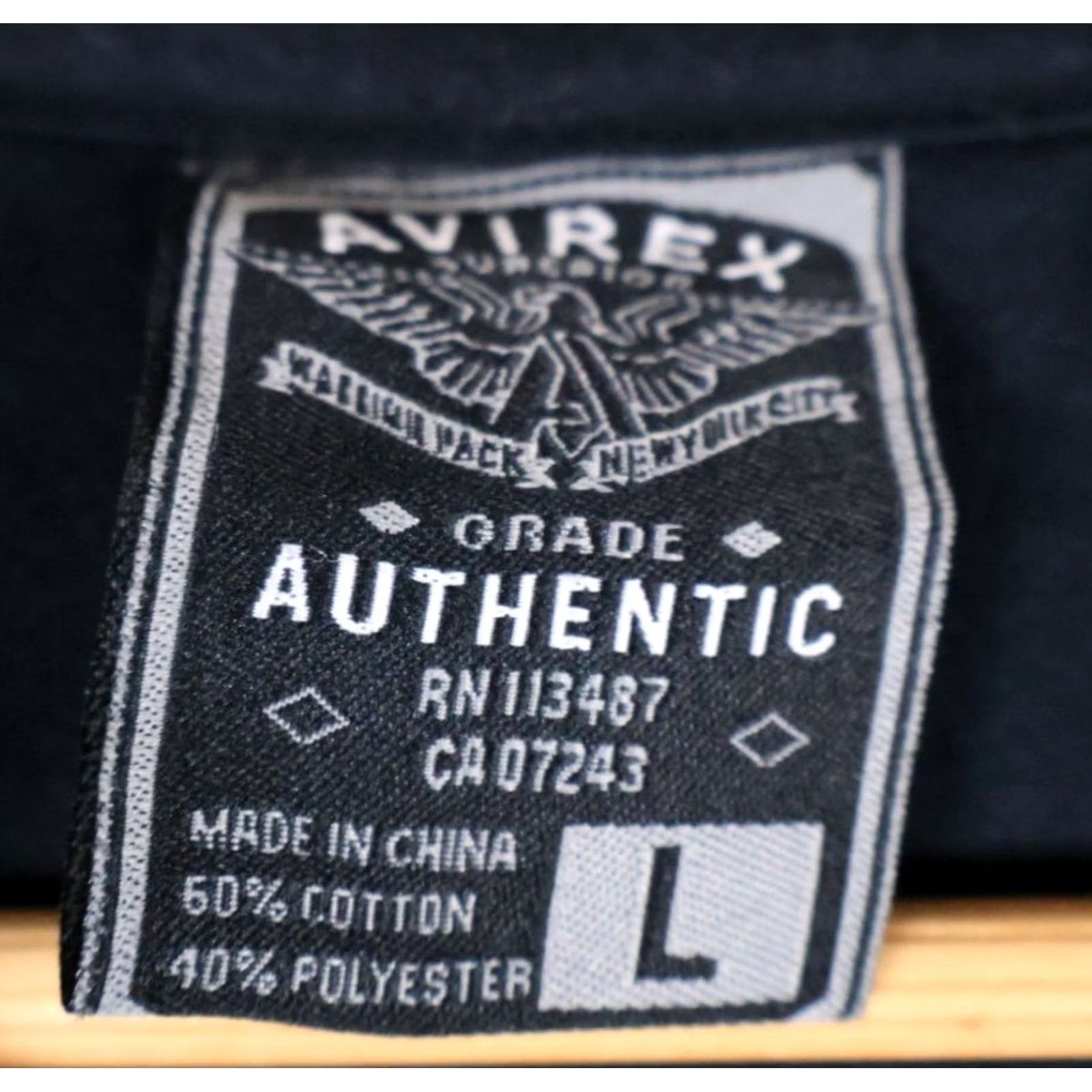 Avirex VINTAGE Avirex Hoodie Men's Large Black Zip Up Sweatshirt 1975 Graphic VTG Y2K Boxy Size US L / EU 52-54 / 3 - 3 Thumbnail