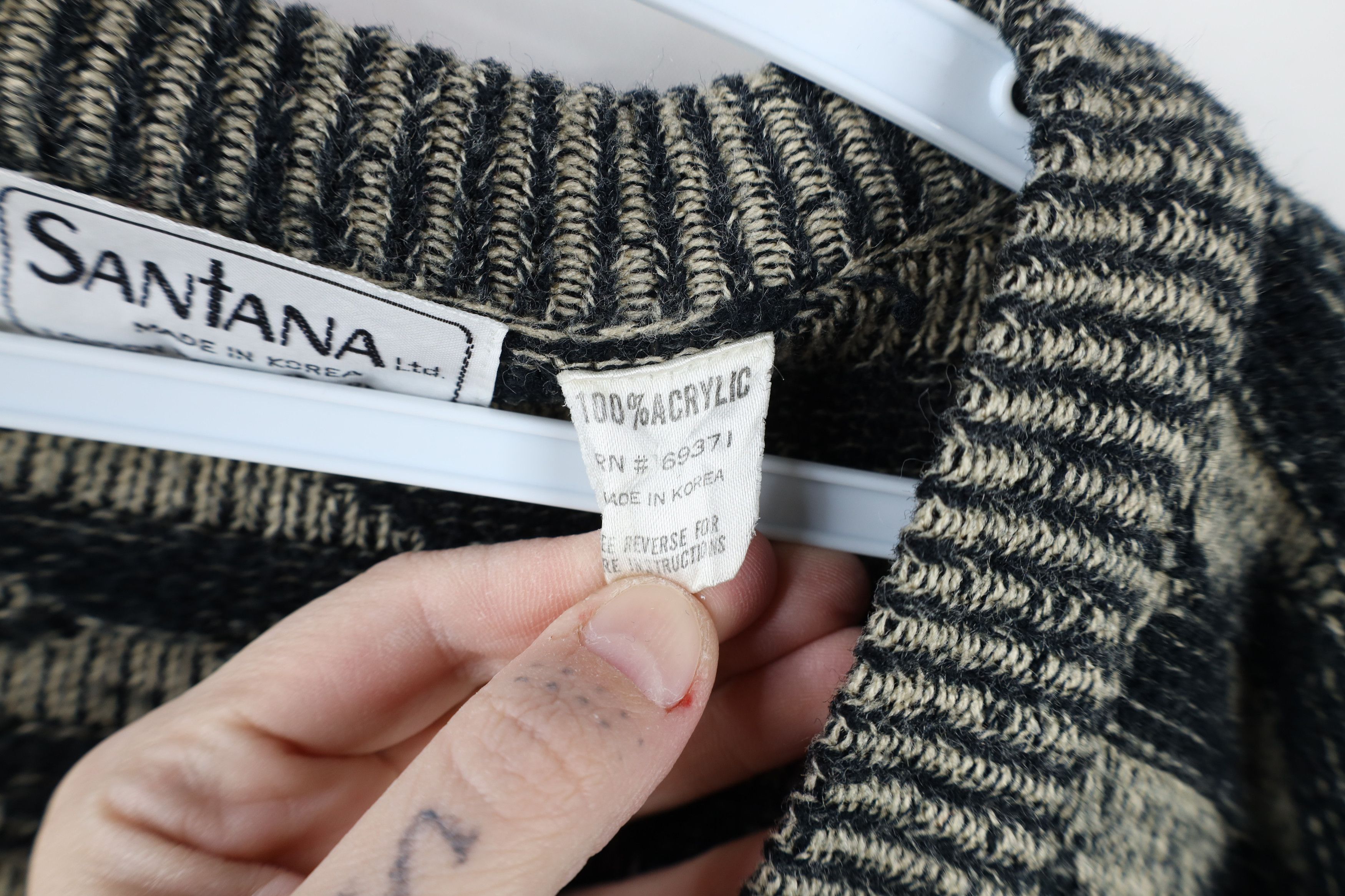 Vintage Vintage 90s Streetwear Geometric Triangle Cardigan Sweater Size US S / EU 44-46 / 1 - 8 Thumbnail