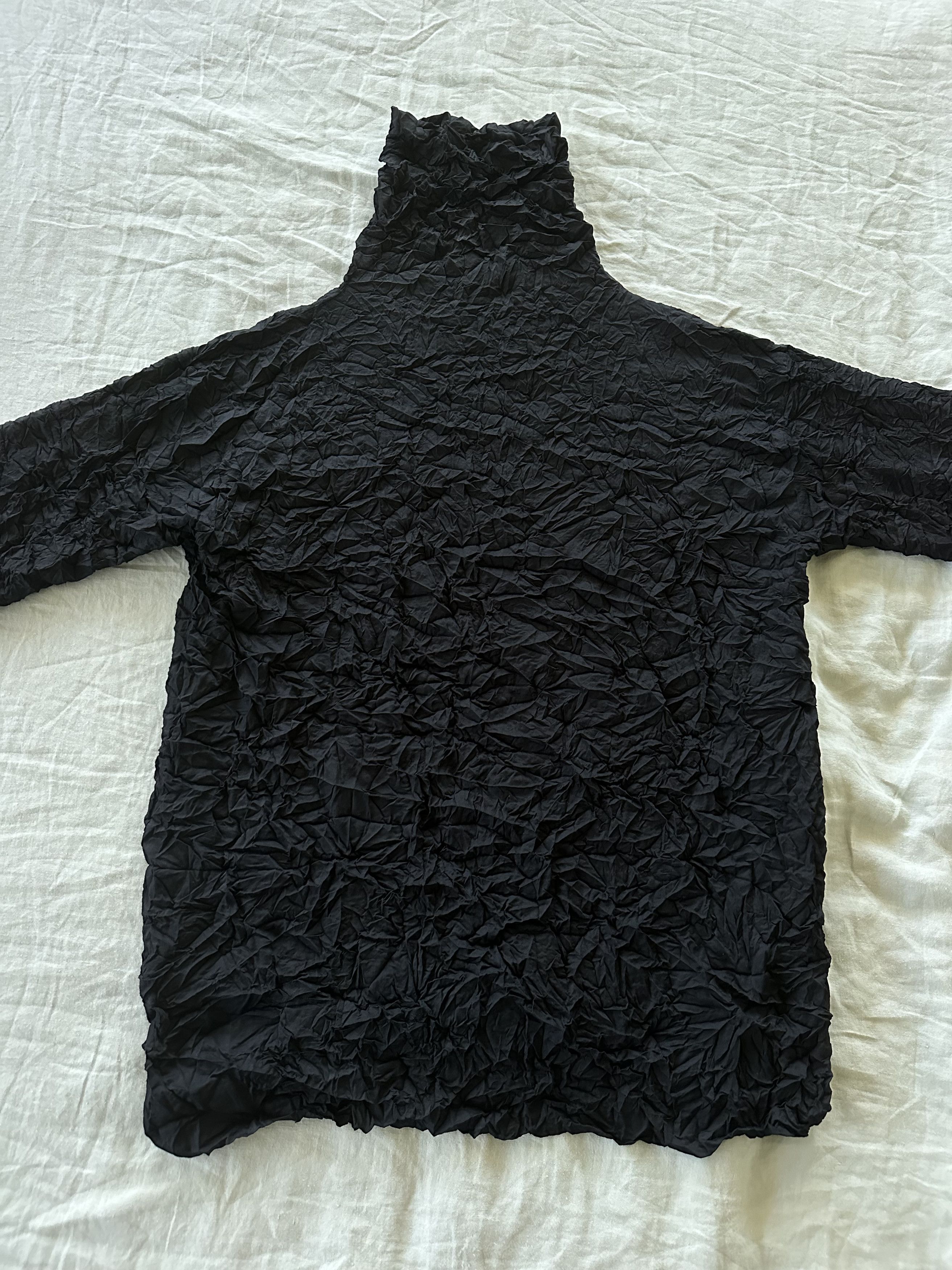 image of Issey Miyake Crinkle Top in Black, Men's (Size Medium)