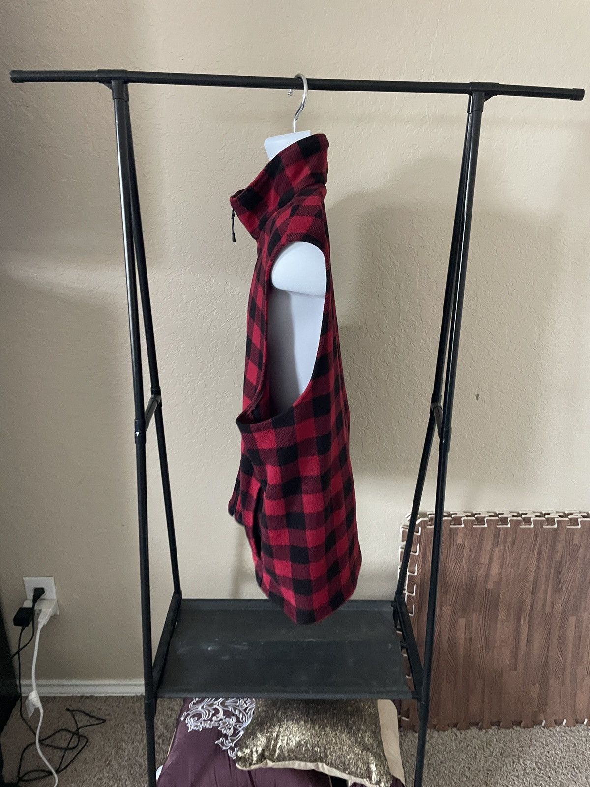 Woolrich Woolen Mills Heavyweight Buffalo Red & Black Fleece vest Size US XL / EU 56 / 4 - 6 Thumbnail