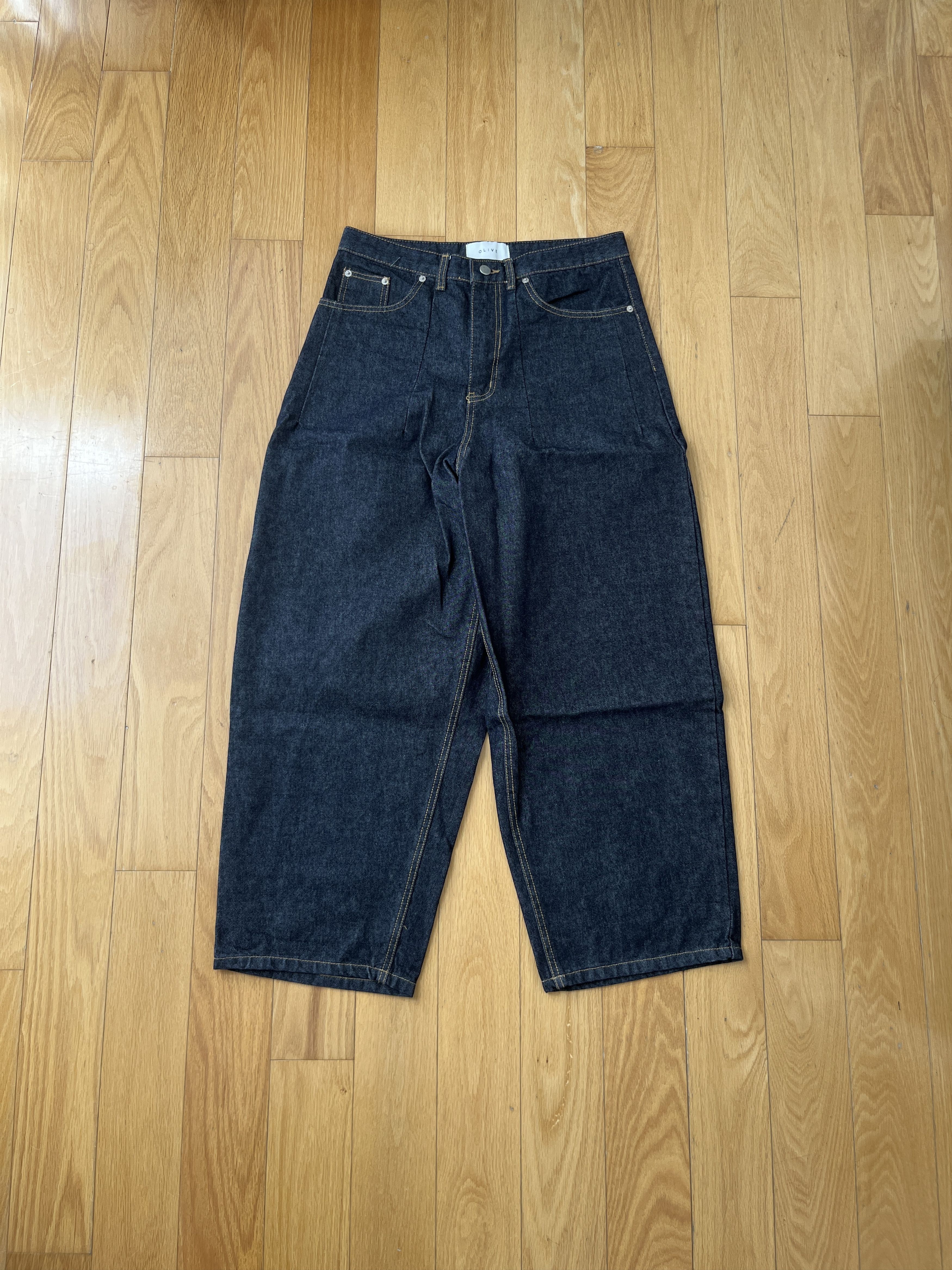 Olive OLIVE Yuki Jeans M Size US 32 / EU 48 - 1 Thumbnail