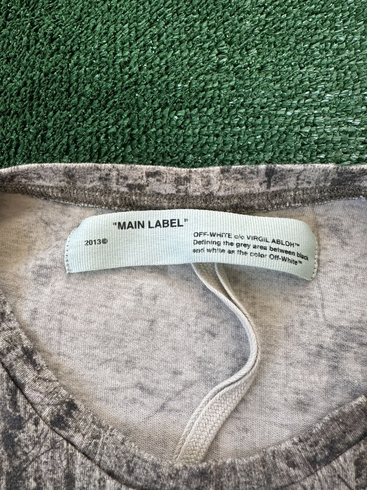 Off-White Off White Camouflage SS19 Logo Arrows Tee Size Medium Used Size US M / EU 48-50 / 2 - 4 Thumbnail