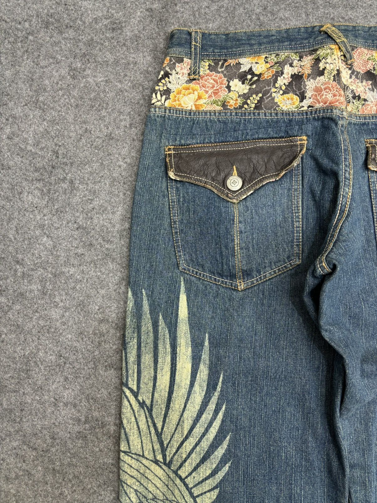 Japanese Brand 💥ART💥Gumu In Floral Embroided Flying Swan Print Denim F557 Size US 34 / EU 50 - 13 Thumbnail