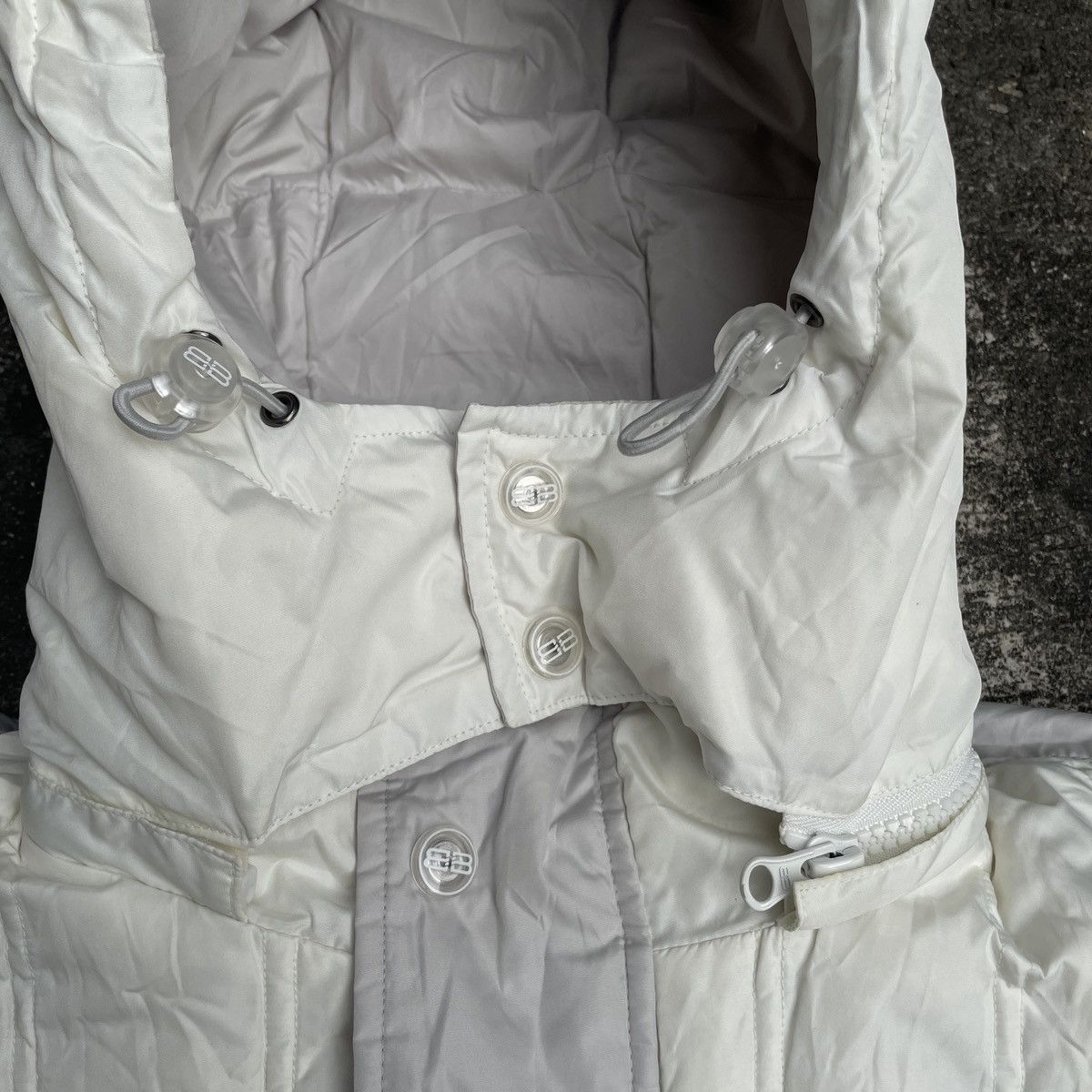 Balenciaga Balenciaga Sports Reversible Puffer Hooded Jacket Size M / US 6-8 / IT 42-44 - 10 Thumbnail