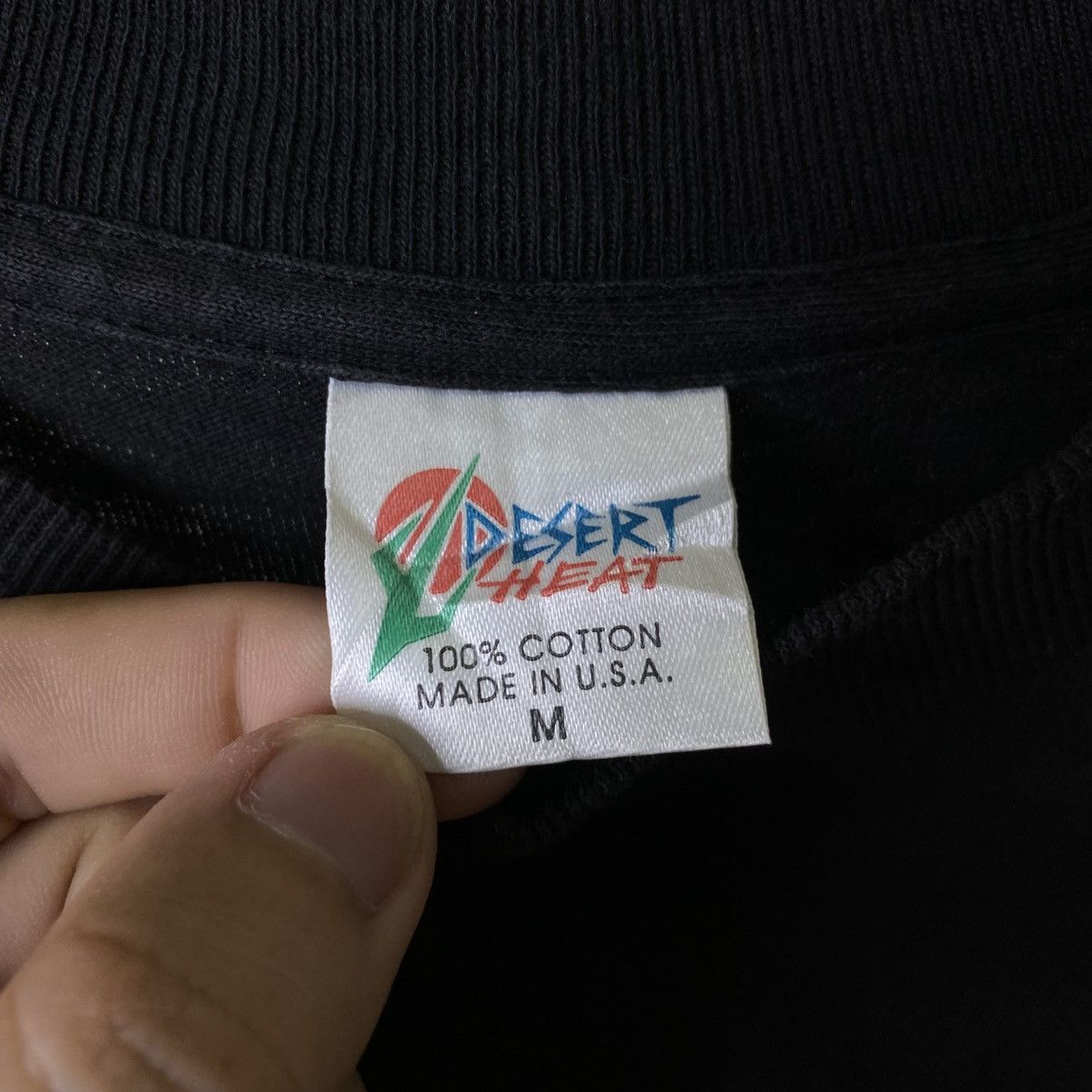 Vintage 1990s Venice Beach Embroidery Detailing T Shirt Size US M / EU 48-50 / 2 - 3 Thumbnail
