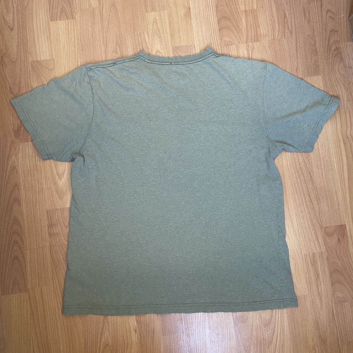 L.L. Bean L.L. Bean Front Pocket Distressed T-Shirt Large Size US L / EU 52-54 / 3 - 3 Thumbnail