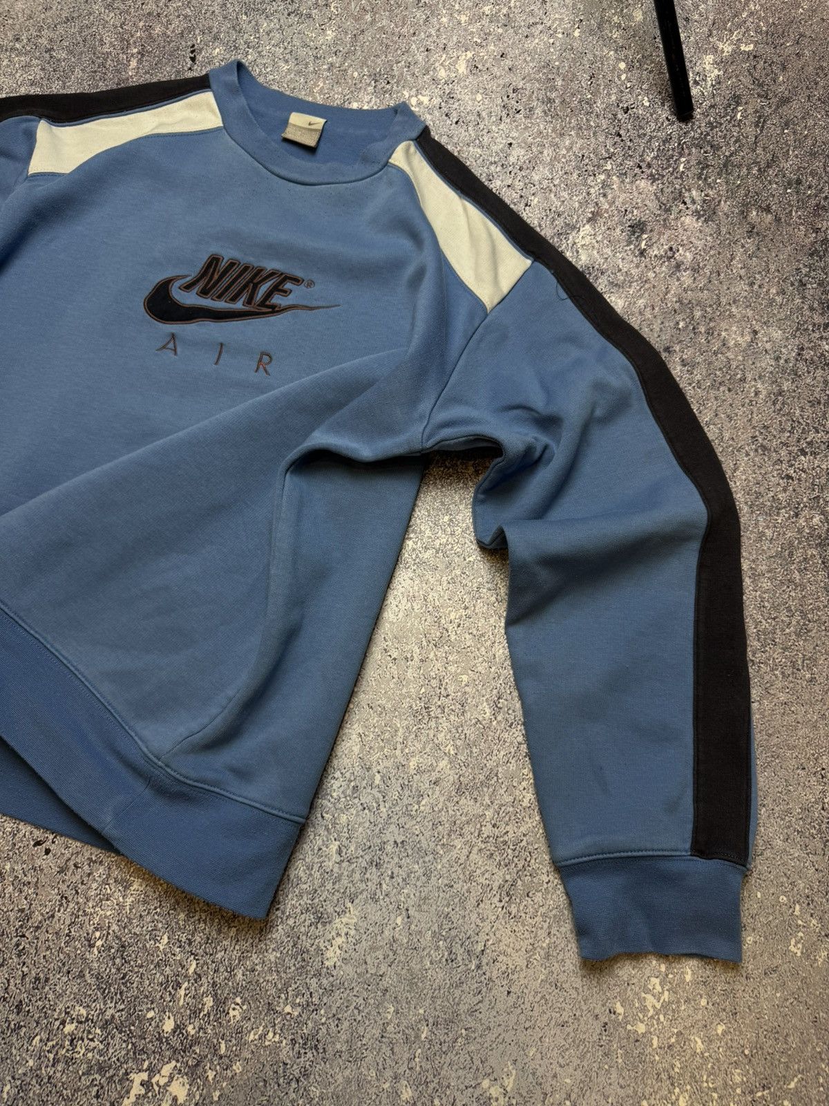 Nike × Vintage VINTAGE Y2K NIKE BIG LOGO SWEATSHIRT Size US L / EU 52-54 / 3 - 10 Thumbnail