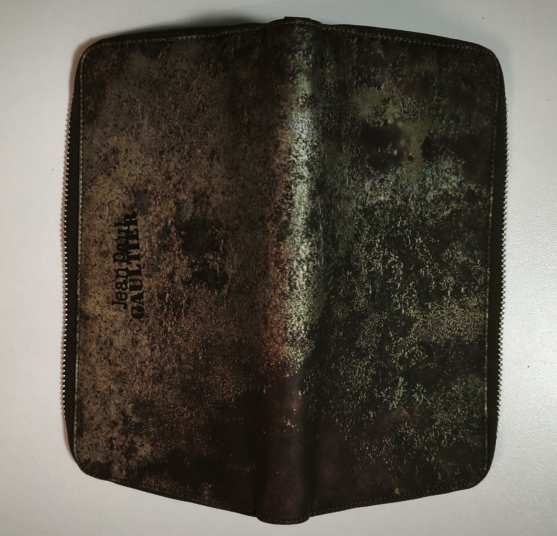 Jean Paul Gaultier 1995 Earth Evolution collection - wallet Size ONE SIZE - 15 Thumbnail