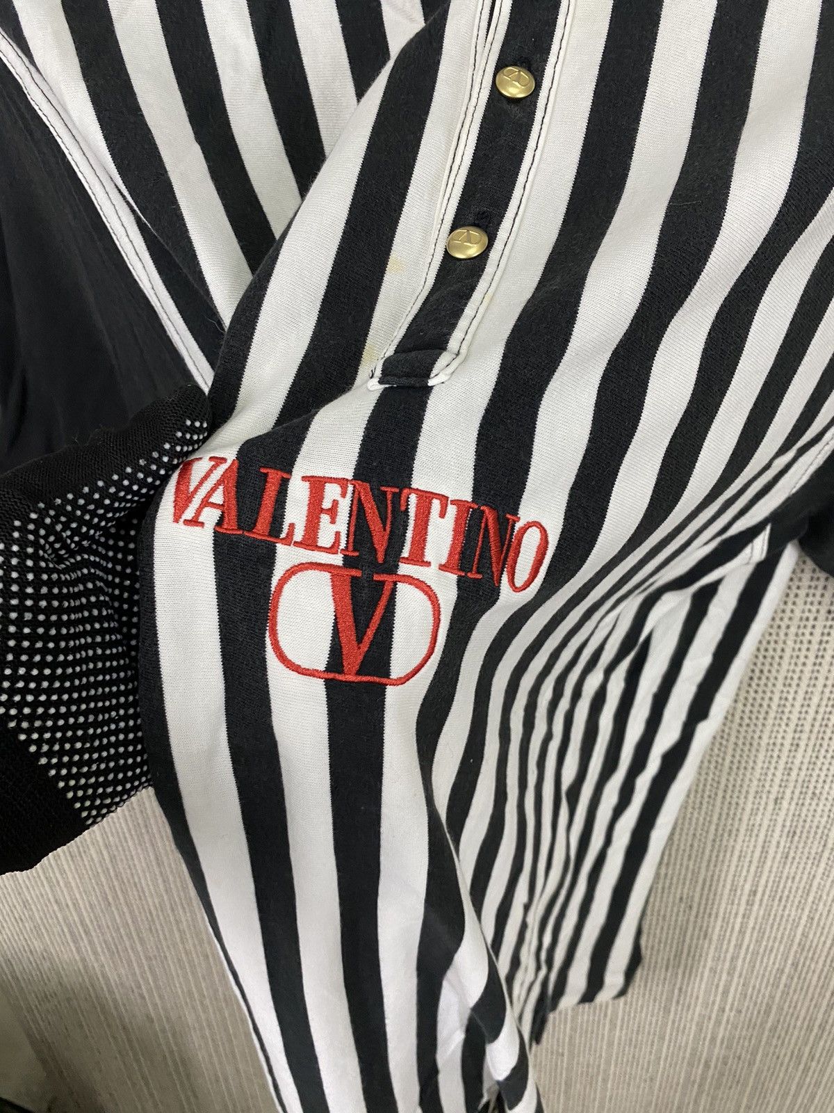Valentino × Vintage Vintage 90s valentino striped polo shirt center logo Size US L / EU 52-54 / 3 - 3 Thumbnail