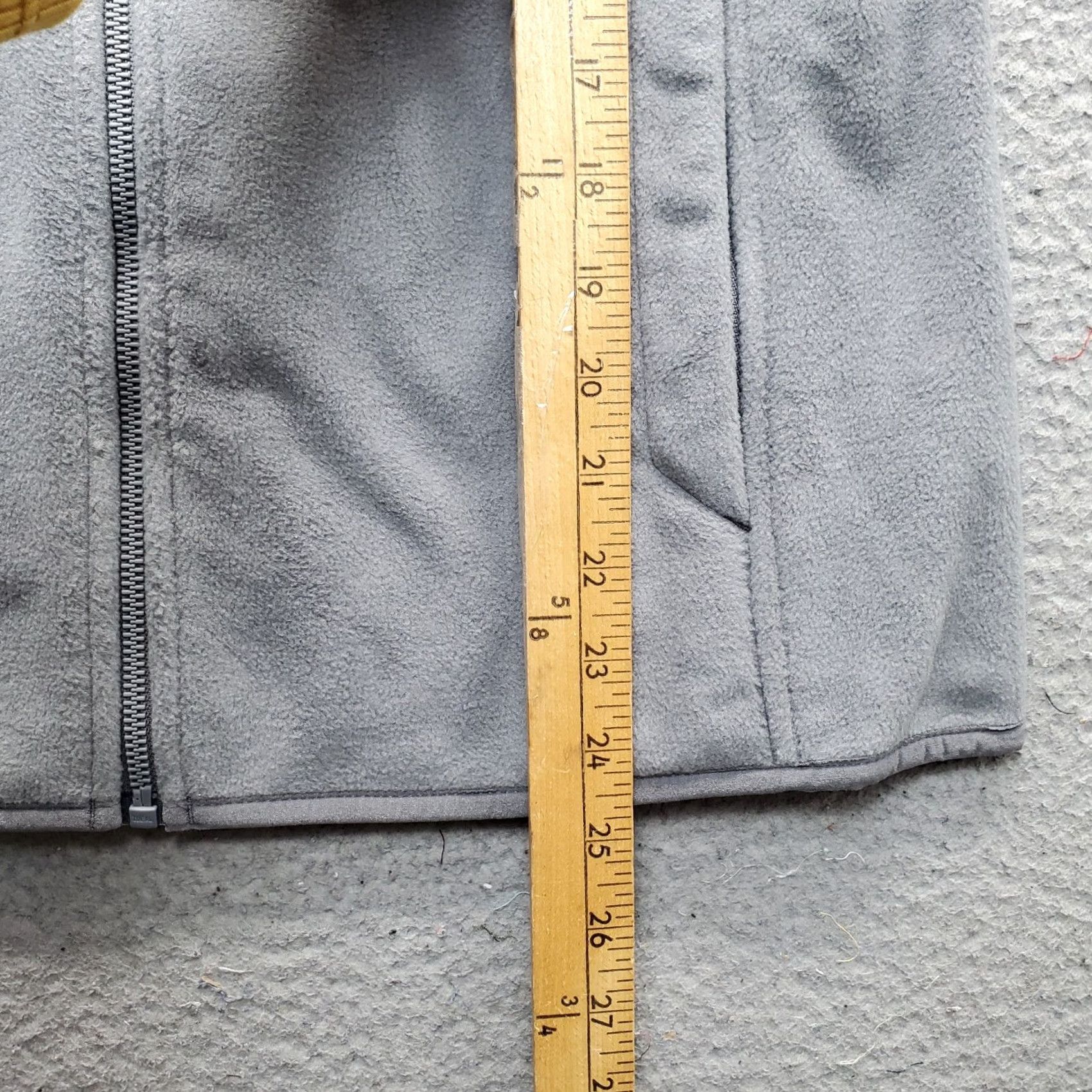 Lands' End Lands' End Marinac Vest Womens Small Gray Fleece Sleeveless Mock Neck Full Zip Shirt Womens S Gray Vest Size S / US 4 / IT 40 - 4 Thumbnail
