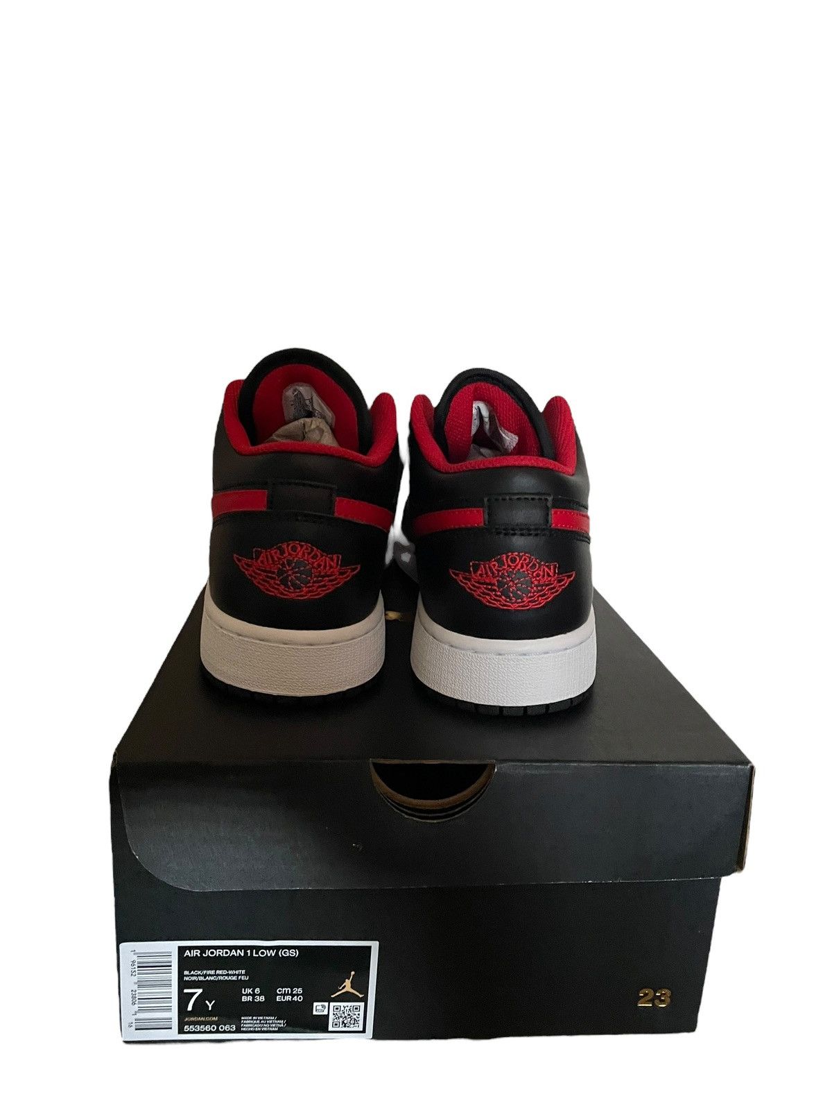 Jordan Brand × Nike Air Jordan 1 Low Black Fire Red GS (553560-063) Size US 7 / EU 40 - 5 Thumbnail