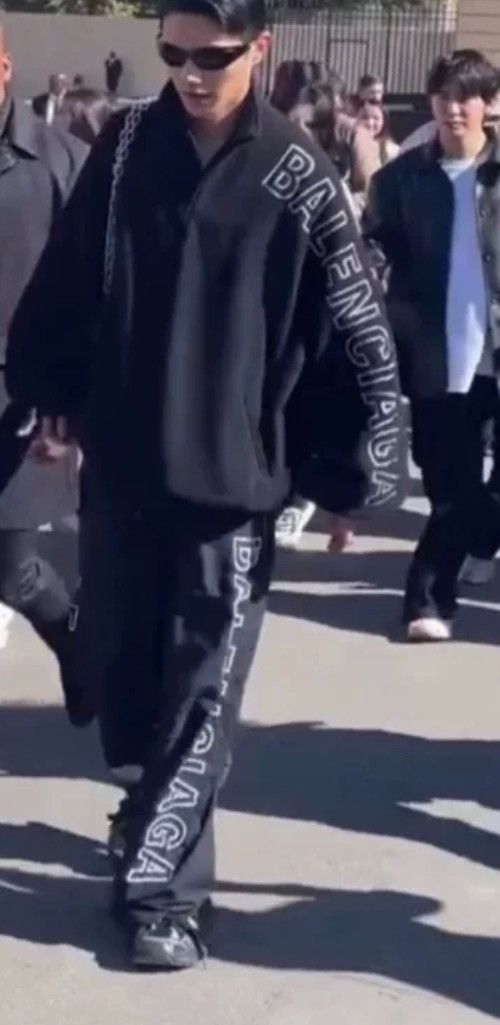 Balenciaga Balenciaga 23fw Embroidered Washed Outdated Sports Pants Size US 32 / EU 48 - 6 Thumbnail