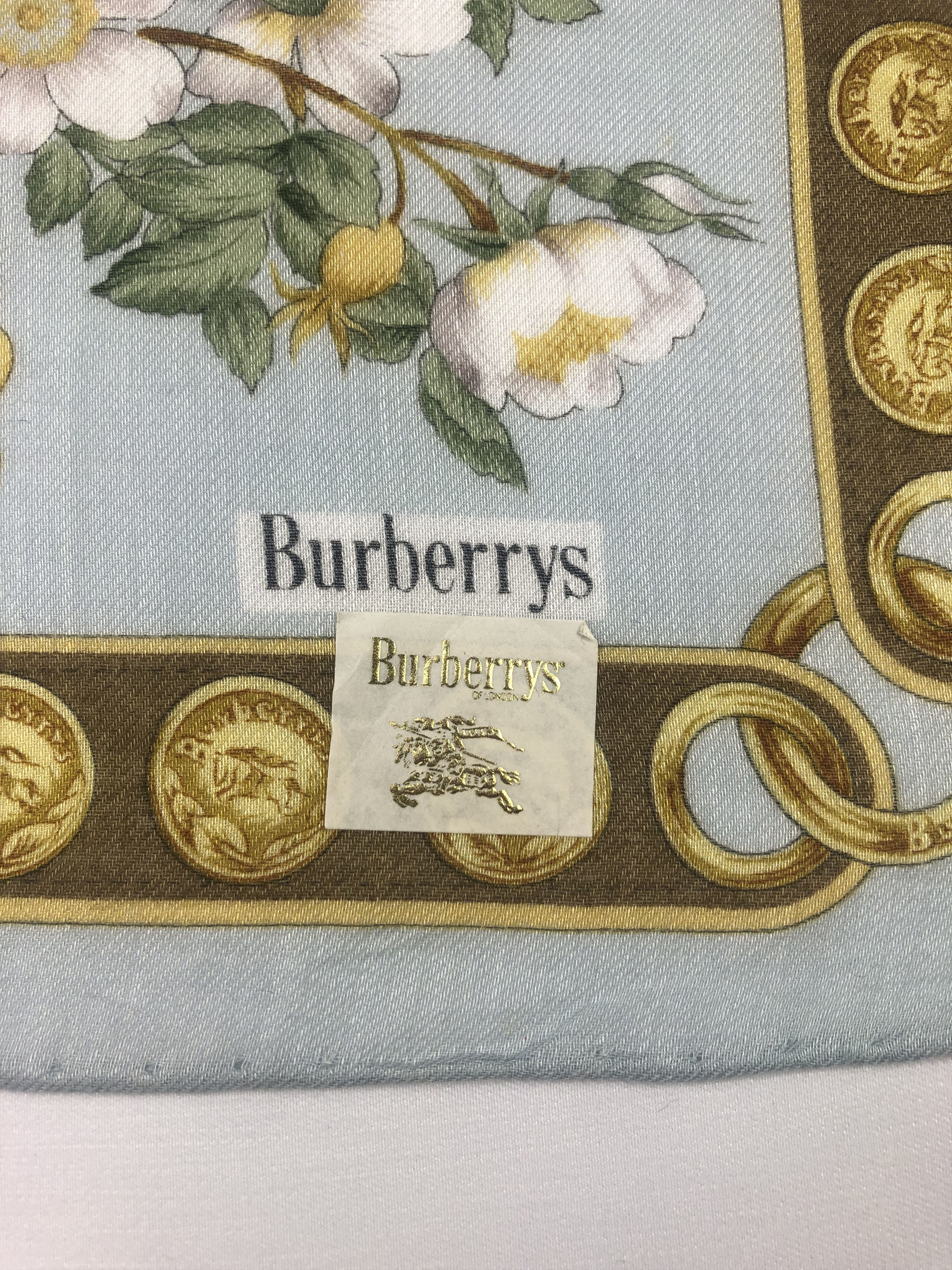 Burberry Burberrys Handkerchief / Bandana / Neckerchief / Headscarf Size ONE SIZE - 5 Thumbnail