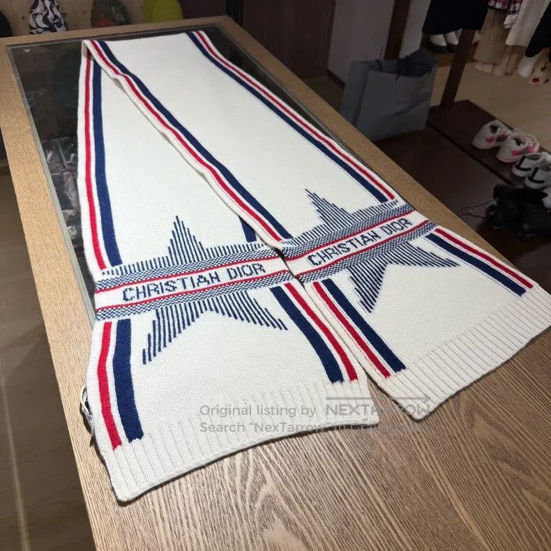 Dior Dior Five-pointed star slogan woollen cashmere scarf Size ONE SIZE - 1 Thumbnail