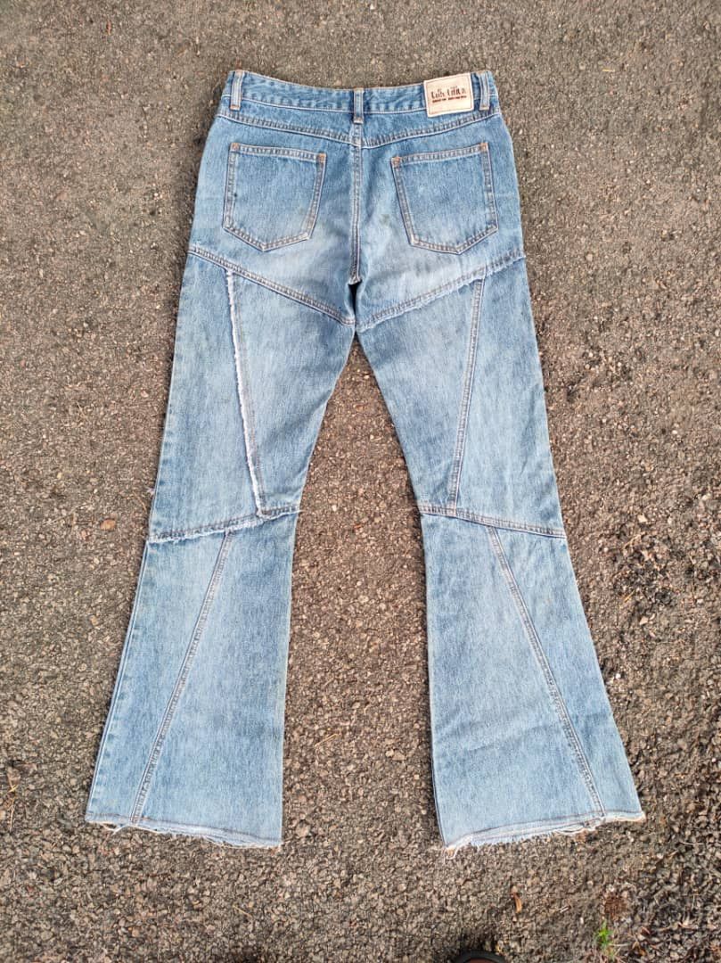 Japanese Brand FLARE VINTAGE JAPANESE FADED DISTRESSED JEANS DENIM PANTS Size US 28 / EU 44 - 2 Thumbnail
