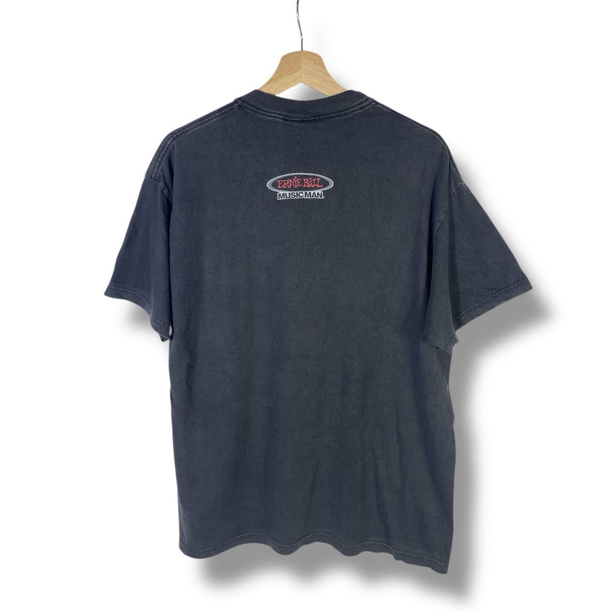 Vintage Vintage 90s Ernie Ball Sting Ray Music Man Fades Tshirt Size US L / EU 52-54 / 3 - 2 Thumbnail
