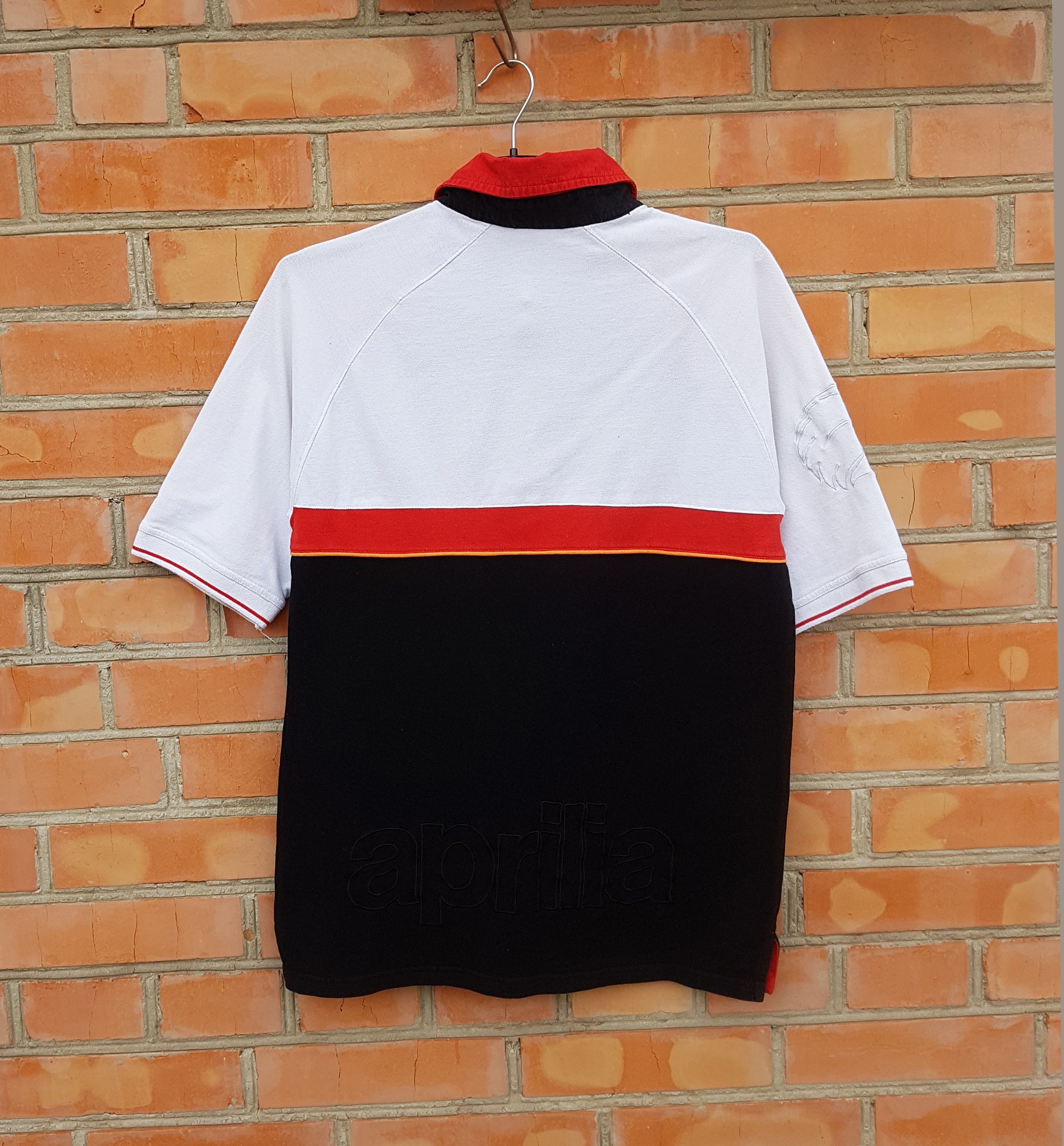 Vintage Vintage Aprilia Racing Team Polo MotoGP T Shirt sz L Size US M / EU 48-50 / 2 - 2 Thumbnail