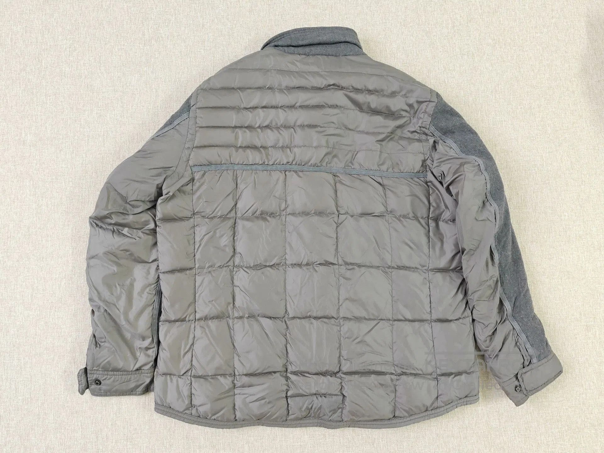 Moncler Moncler Men's Down Jacket Coat. Size US M / EU 48-50 / 2 - 7 Thumbnail
