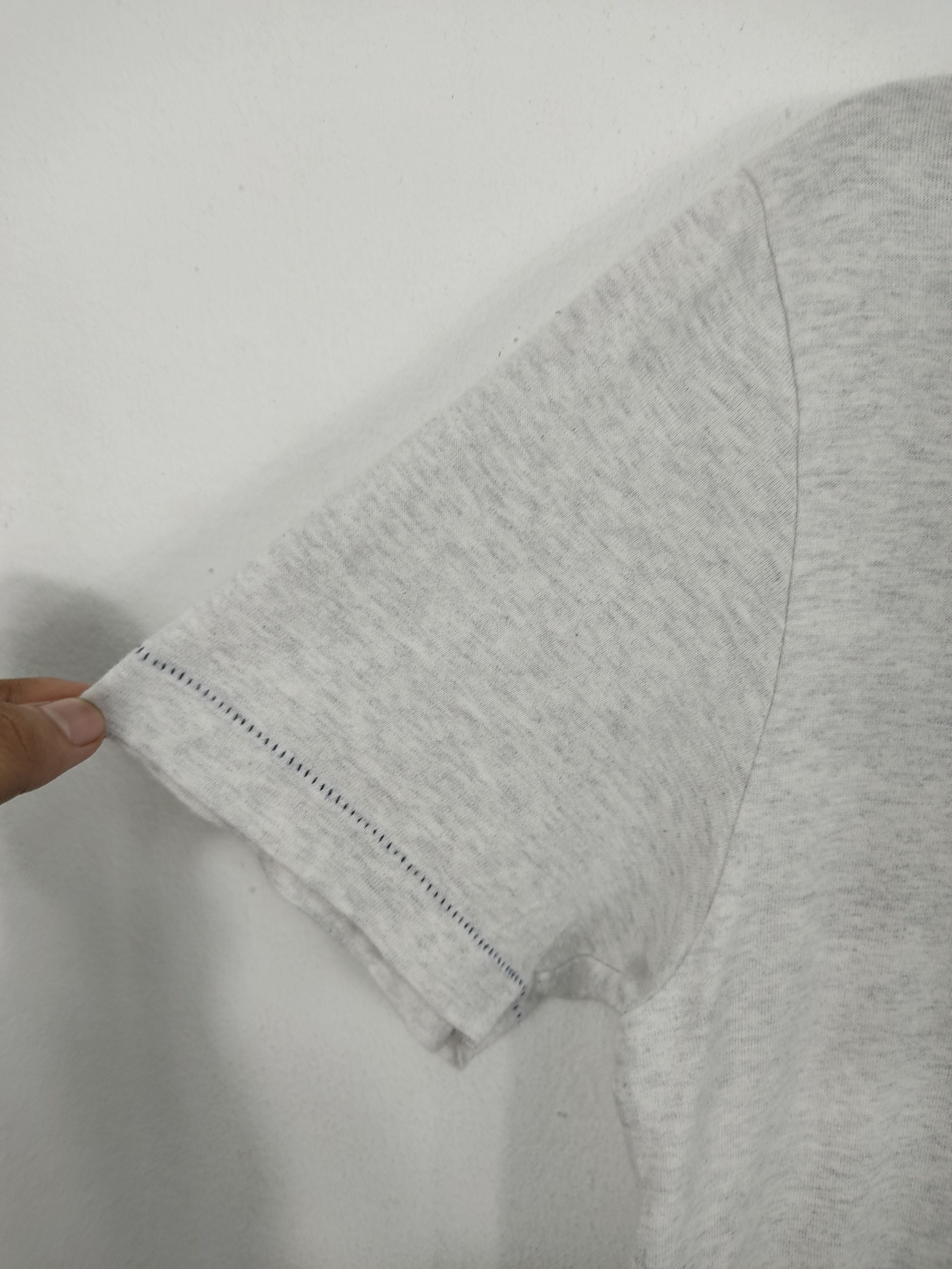 Burberry Vintage Y2K Burberry Black Label Single Pocket T-Shirt Size US S / EU 44-46 / 1 - 5 Thumbnail