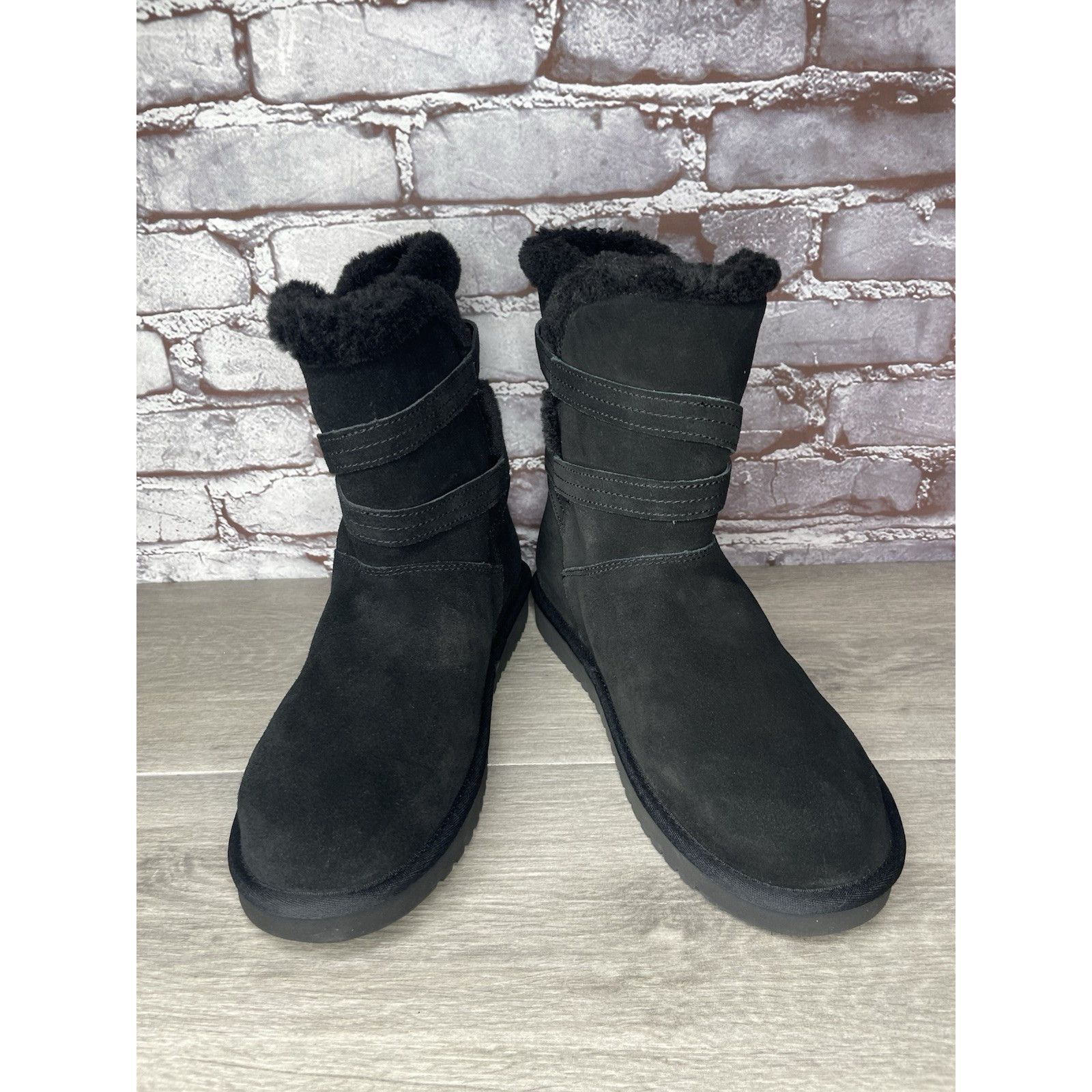 Ugg Koolaburra UGG Delene Black Suede Boots Buckle Boots Women’s Size US 10 / IT 40 - 2 Thumbnail