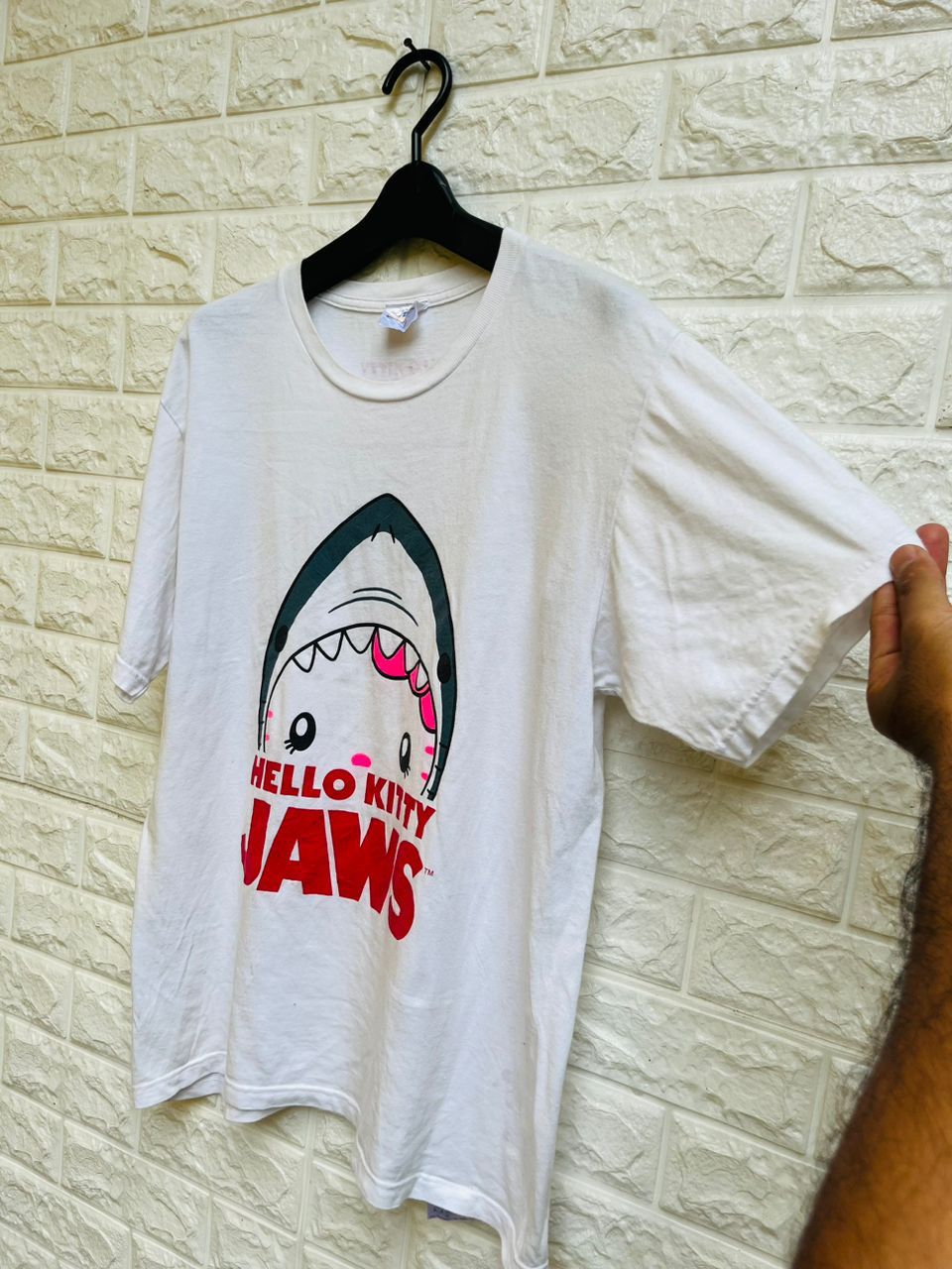 Japanese Brand × Vintage Vintage Jaws X Hello Kitty Colabration Designed Style Size US M / EU 48-50 / 2 - 4 Thumbnail