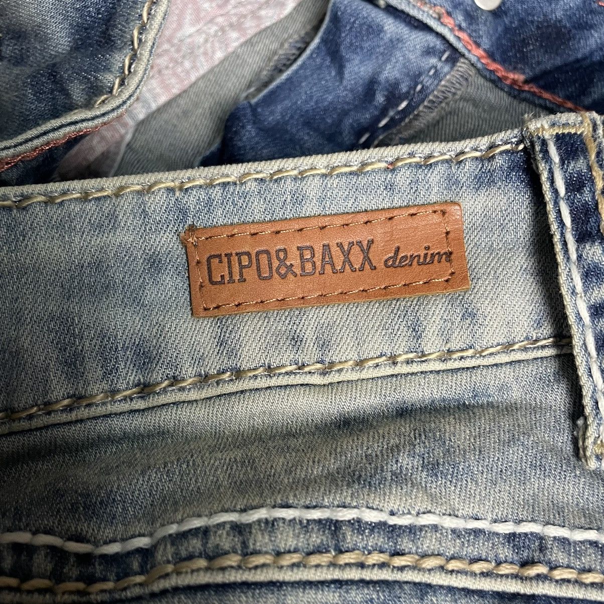 Hysteric Glamour CIPO BAXX WASHED BLEACH SKINNY FIT DENIM PANTS Size 28" / US 6 / IT 42 - 13 Thumbnail