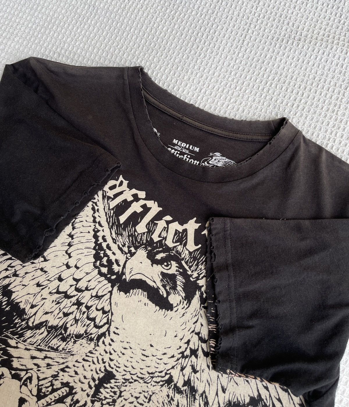 Affliction × Haunted Mound THRASHED🔥AFFLICTION🔥Distressed Sun Faded Black Tshirt Size US M / EU 48-50 / 2 - 14 Thumbnail