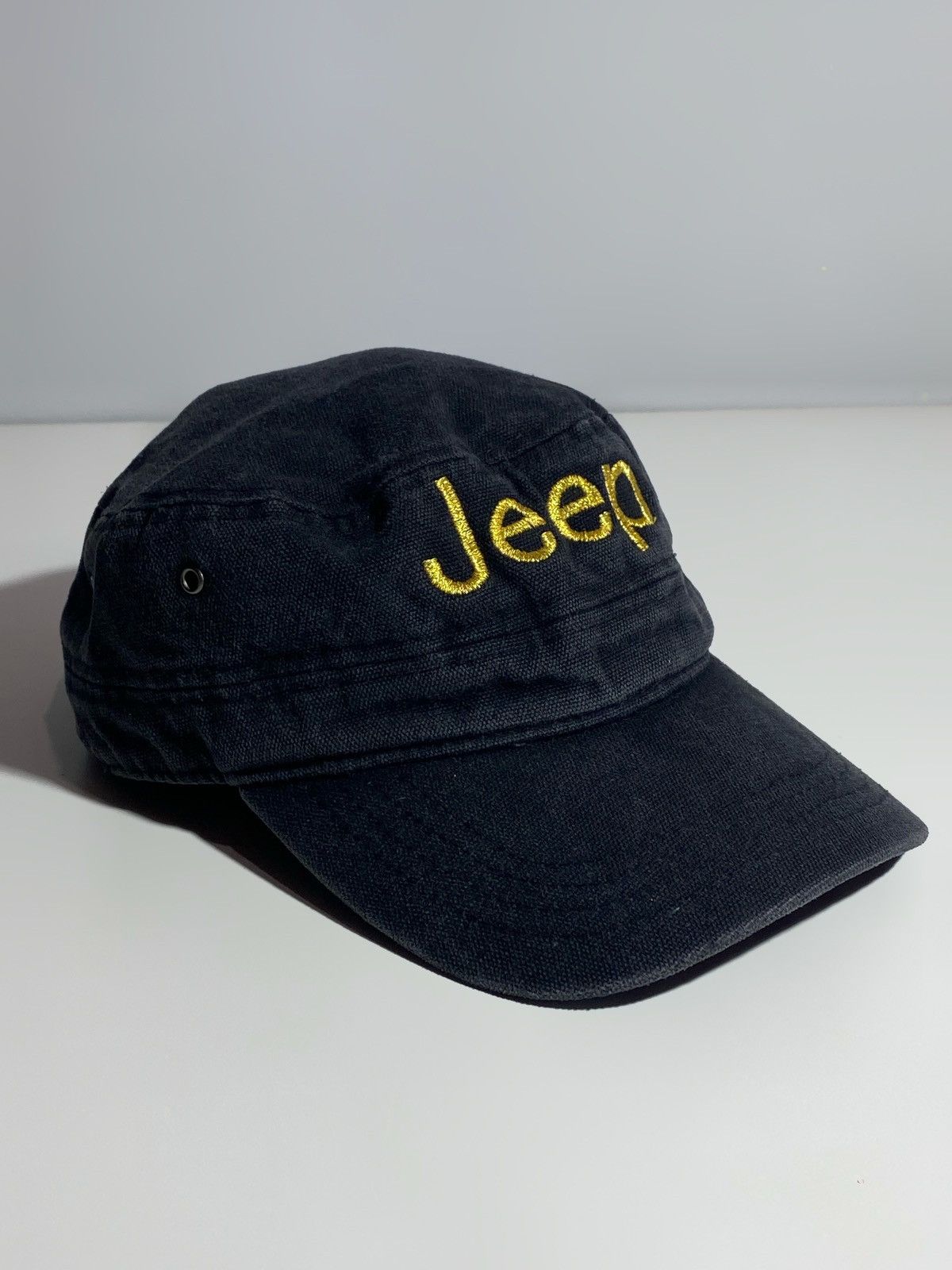 Vintage Vintage Jeep Racing Streetwear Faded Cap Rare Size ONE SIZE - 1 Thumbnail