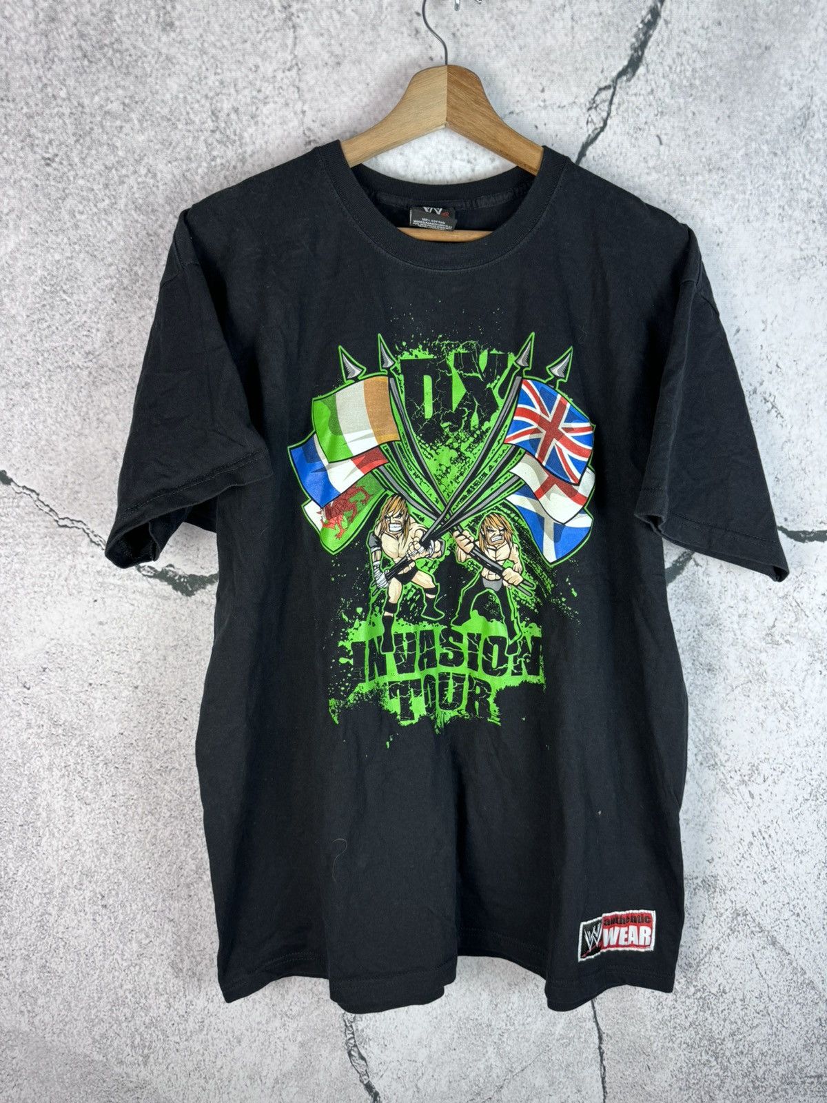 Vintage × WWE × WWF WWF 2009 D-GENERATION DX DEFY AUTHORITY Size US XL / EU 56 / 4 - 1 Thumbnail