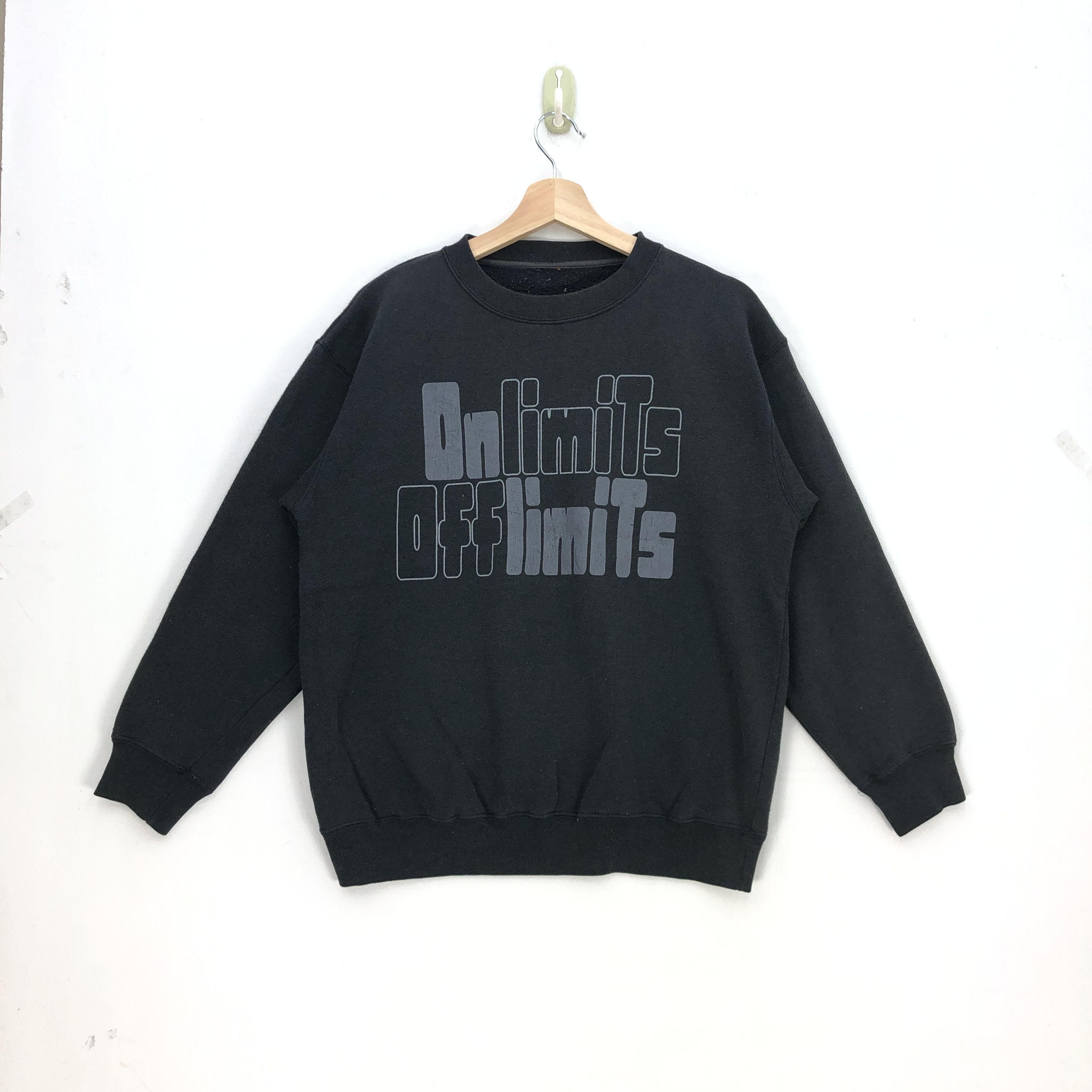 Japanese Brand 90s On Limit Off Limit Sweatshirt Crewneck Japanese Sweater Size US L / EU 52-54 / 3 - 1 Thumbnail