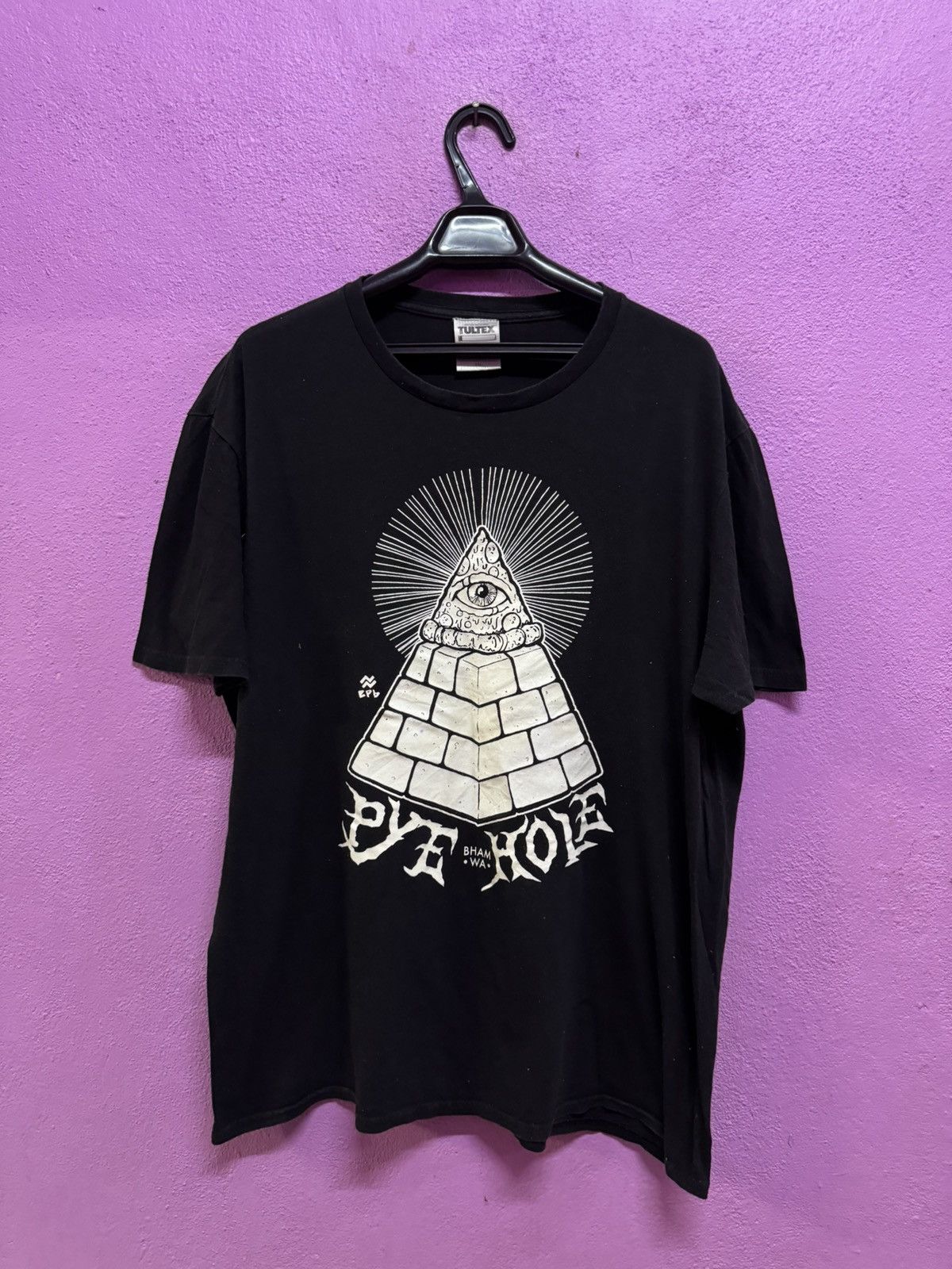 Tultex Illumination Pyramid Tee Size 2XL Size US XL / EU 56 / 4 - 1 Thumbnail