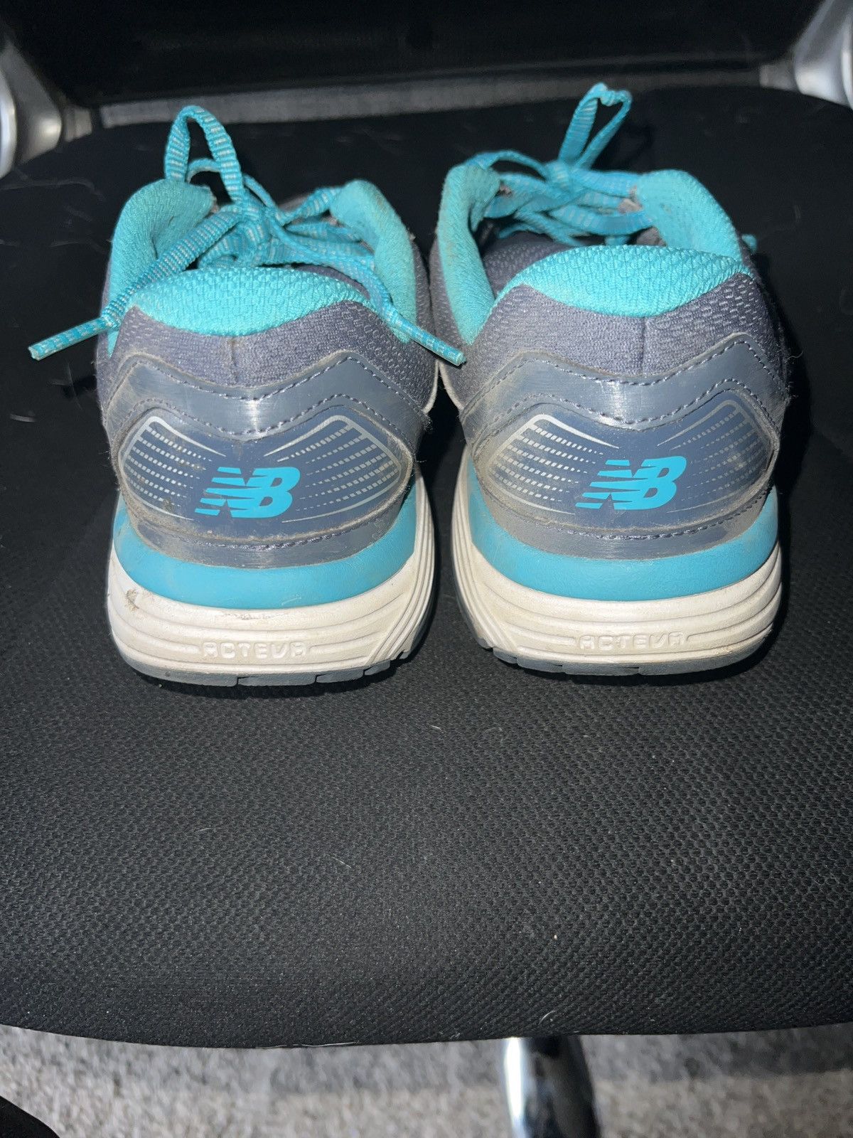 New Balance New Balance 560 V7 Sneakers Size US 10 / IT 40 - 4 Thumbnail