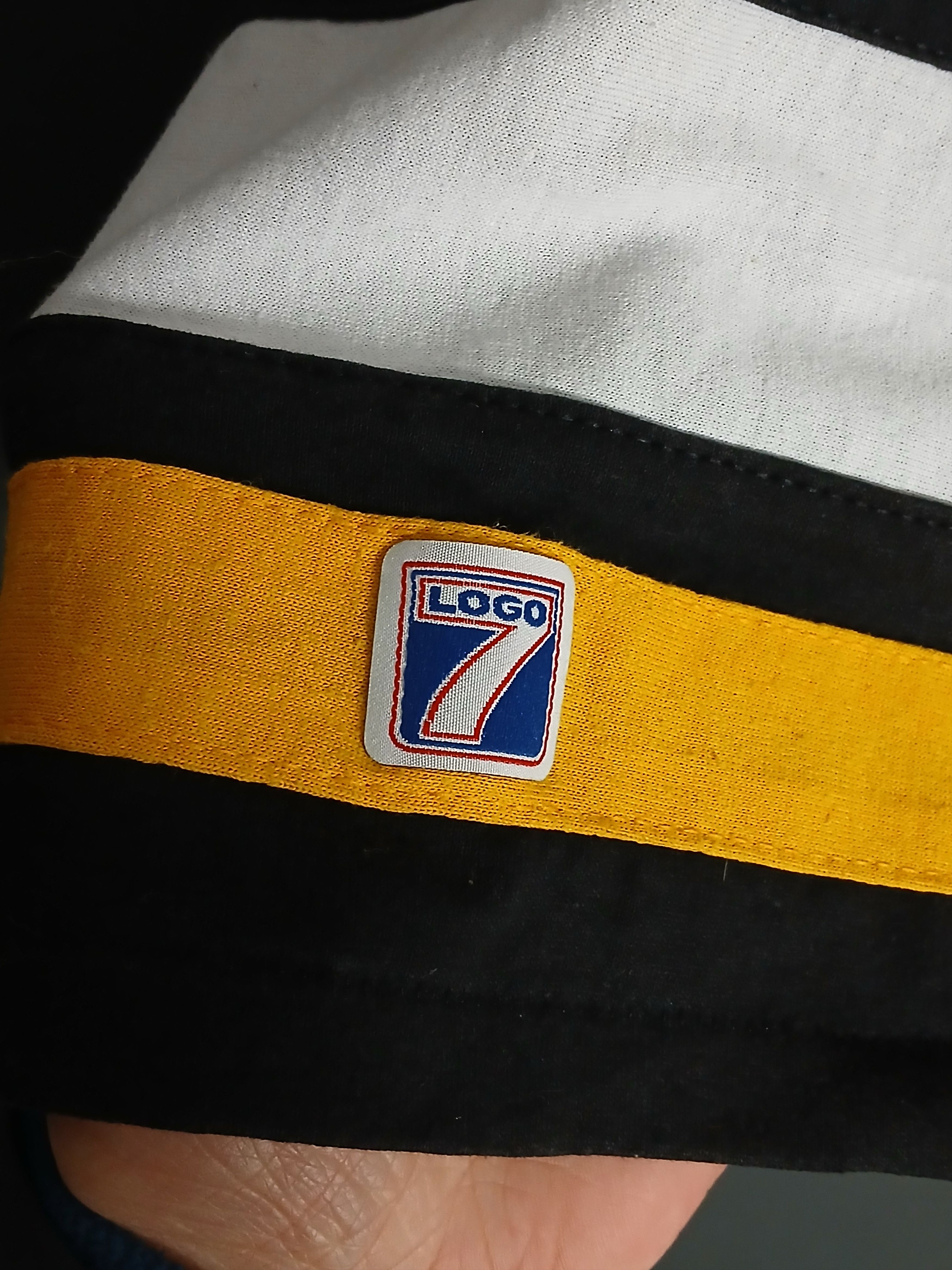 Logo 7 × NHL × Vintage Vintage Logo 7 NHL Boston Bruins Hockey T-Shirt Size US L / EU 52-54 / 3 - 4 Thumbnail