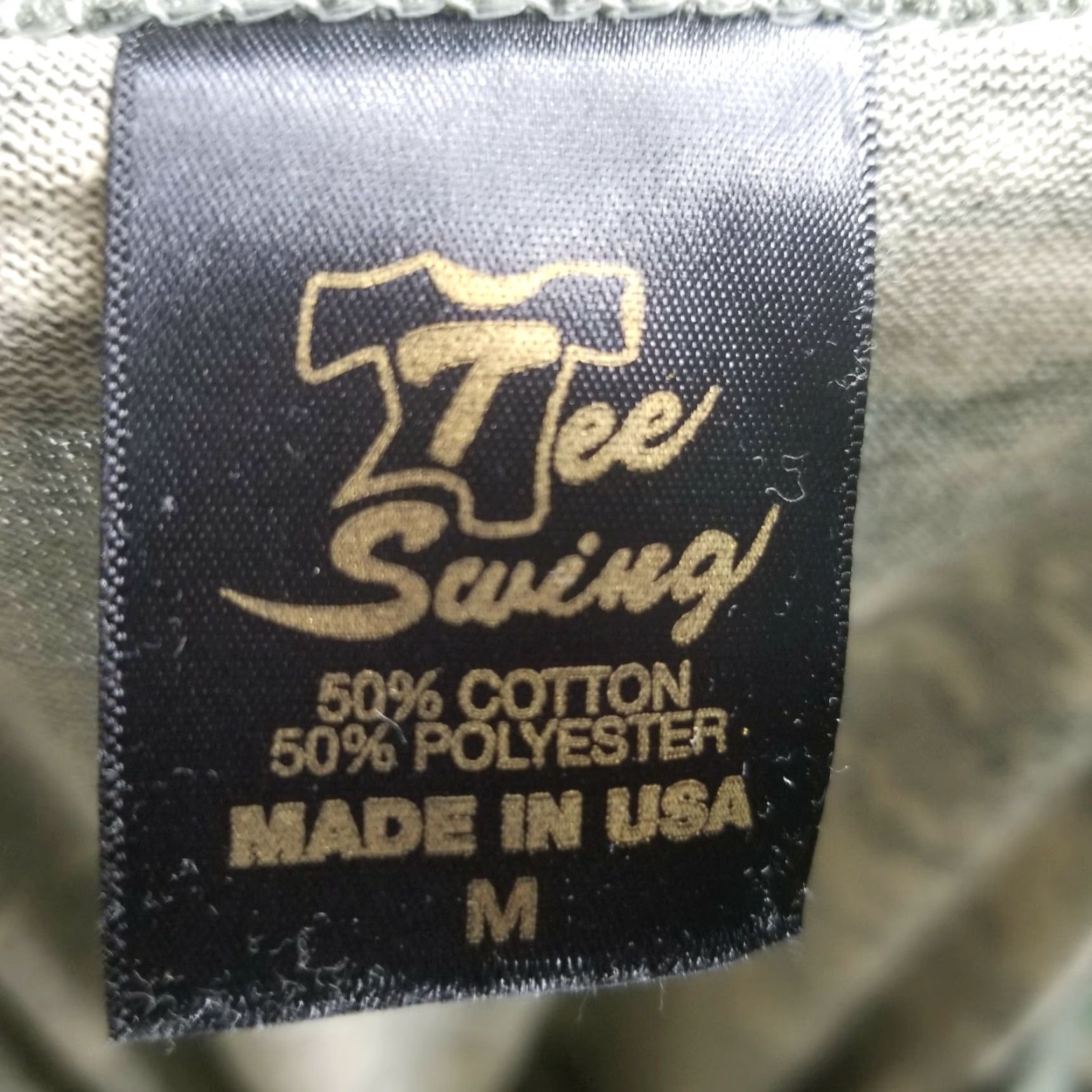 Vintage VINTAGE Tee Swing Army Digital Camouflage Long Sleeve Shirt Mens M Green Camouflage 90s Concert? (note: avoid extra query) Size US M / EU 48-50 / 2 - 4 Thumbnail