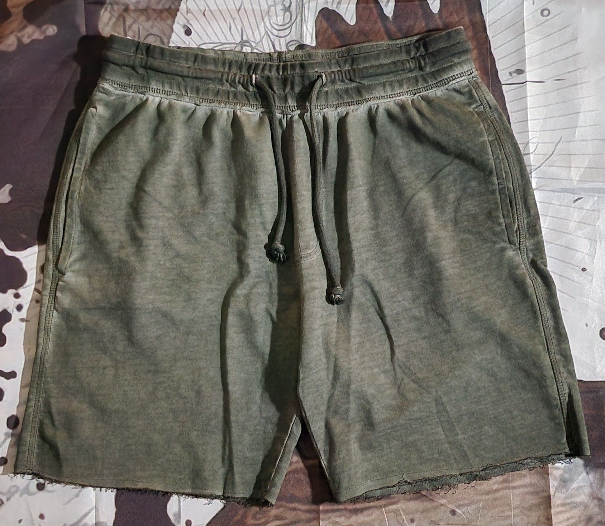 Liu Jo Liu Jo Uomo Garment Dyed Cut Off Shorts Size US 26 / EU 42 - 1 Thumbnail