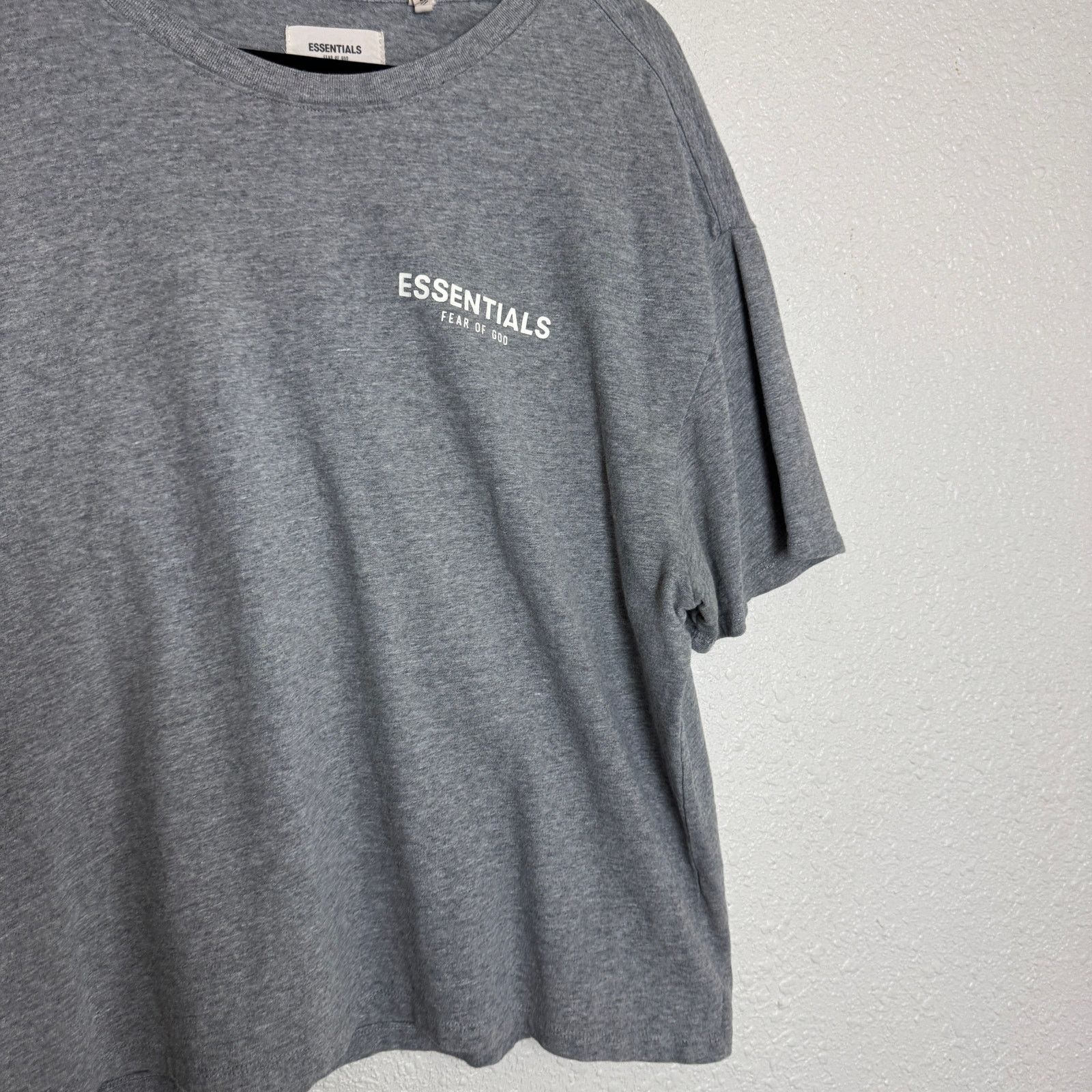 Essentials ESSENTIALS Fear of God Gray T-Shirt Size Medium Size US M / EU 48-50 / 2 - 2 Thumbnail