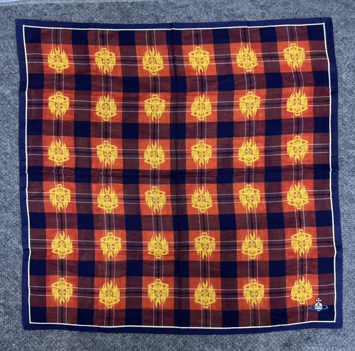 Vivienne Westwood ‼️Combo Vivienne Westwood Handkerchief‼️ Size ONE SIZE - 8 Thumbnail